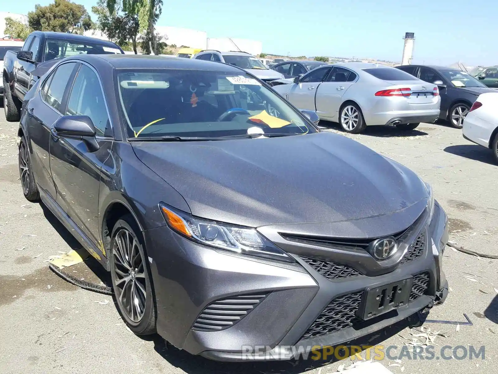 1 Photograph of a damaged car 4T1B11HK9KU199879 TOYOTA CAMRY 2019