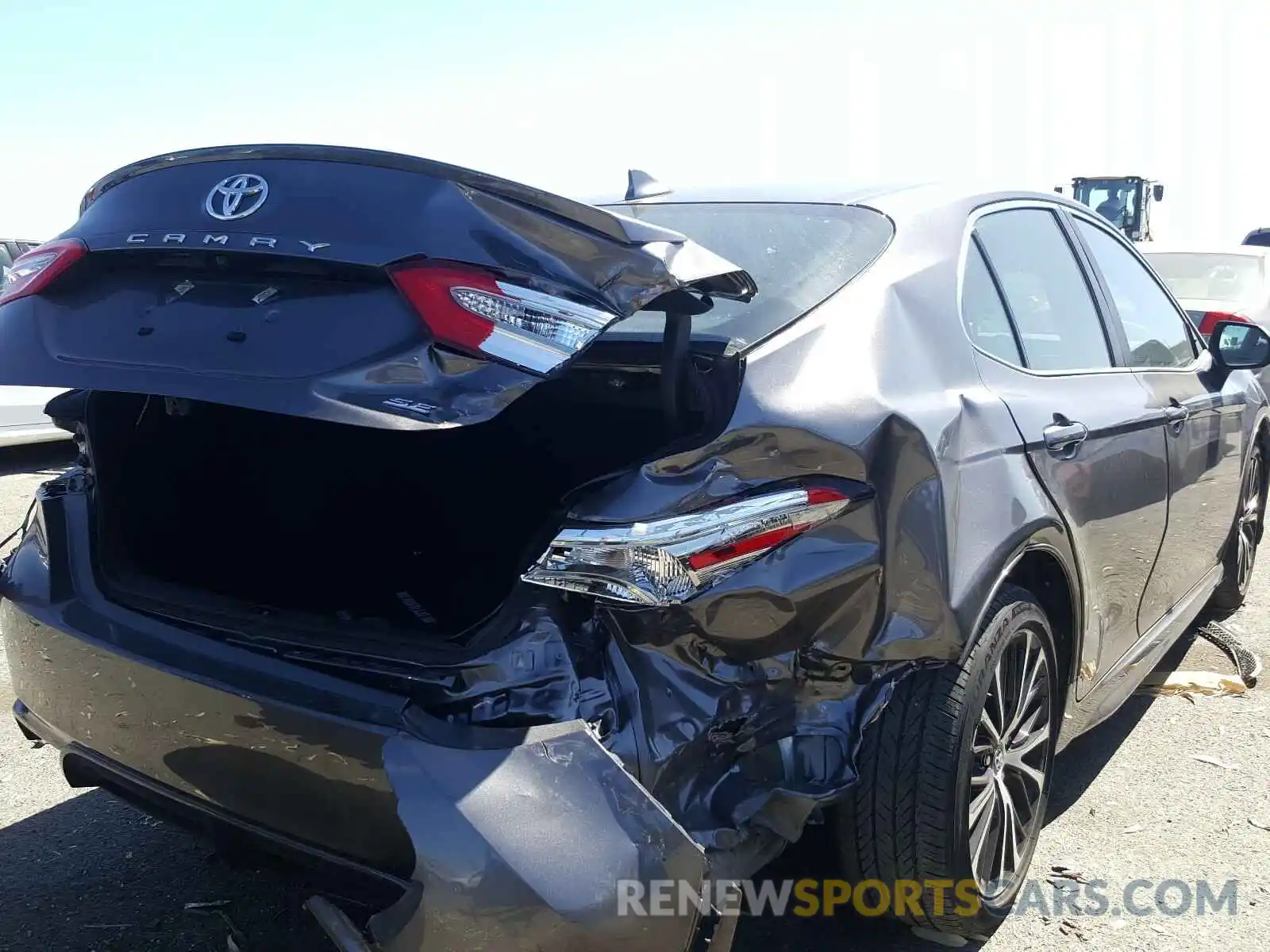 4 Photograph of a damaged car 4T1B11HK9KU199879 TOYOTA CAMRY 2019