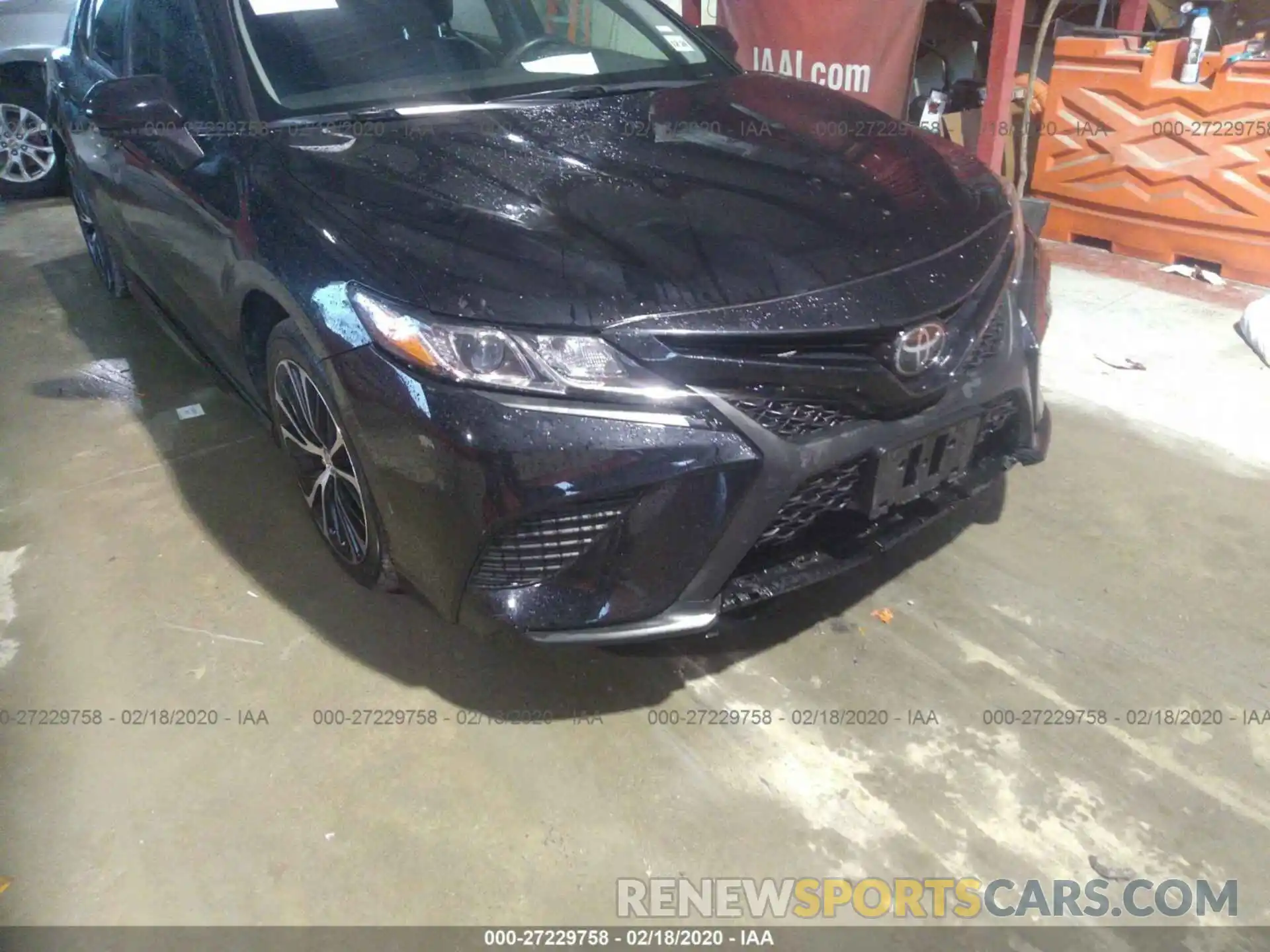 6 Photograph of a damaged car 4T1B11HK9KU200058 TOYOTA CAMRY 2019