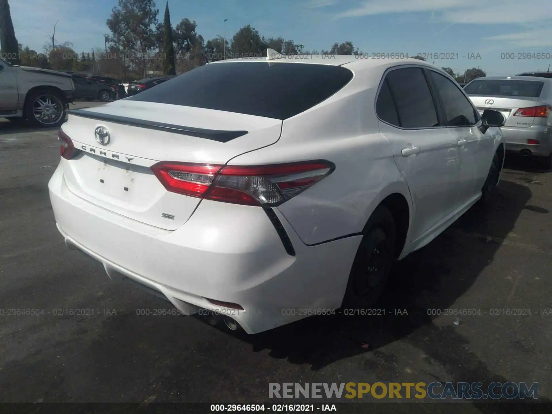 4 Photograph of a damaged car 4T1B11HK9KU200089 TOYOTA CAMRY 2019