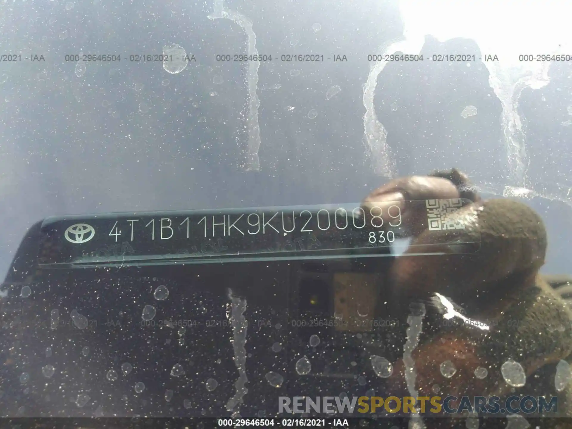 9 Photograph of a damaged car 4T1B11HK9KU200089 TOYOTA CAMRY 2019