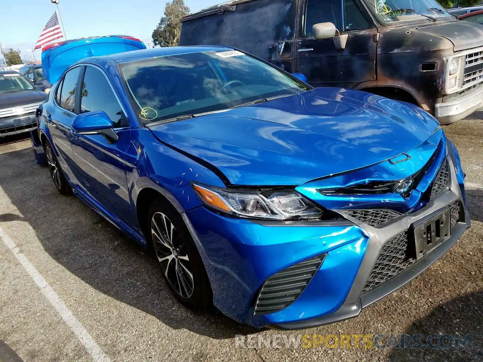 1 Photograph of a damaged car 4T1B11HK9KU200660 TOYOTA CAMRY 2019