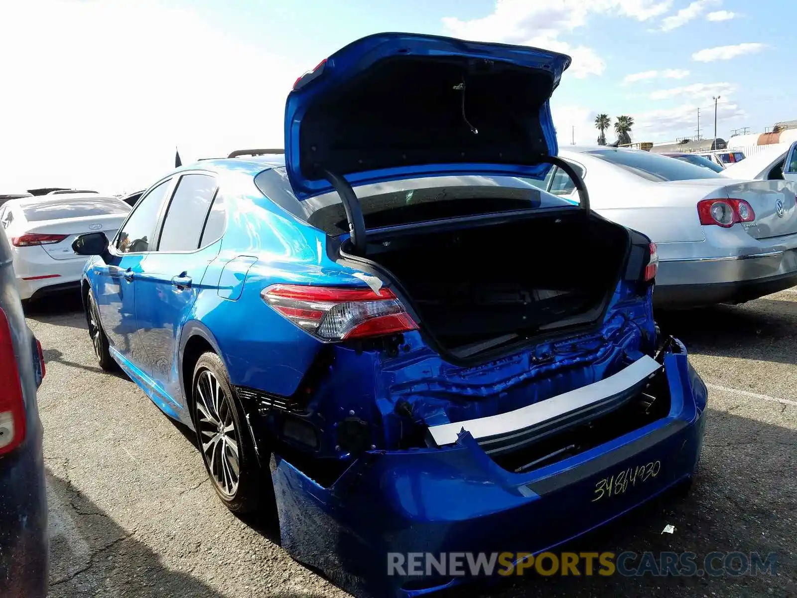 3 Photograph of a damaged car 4T1B11HK9KU200660 TOYOTA CAMRY 2019