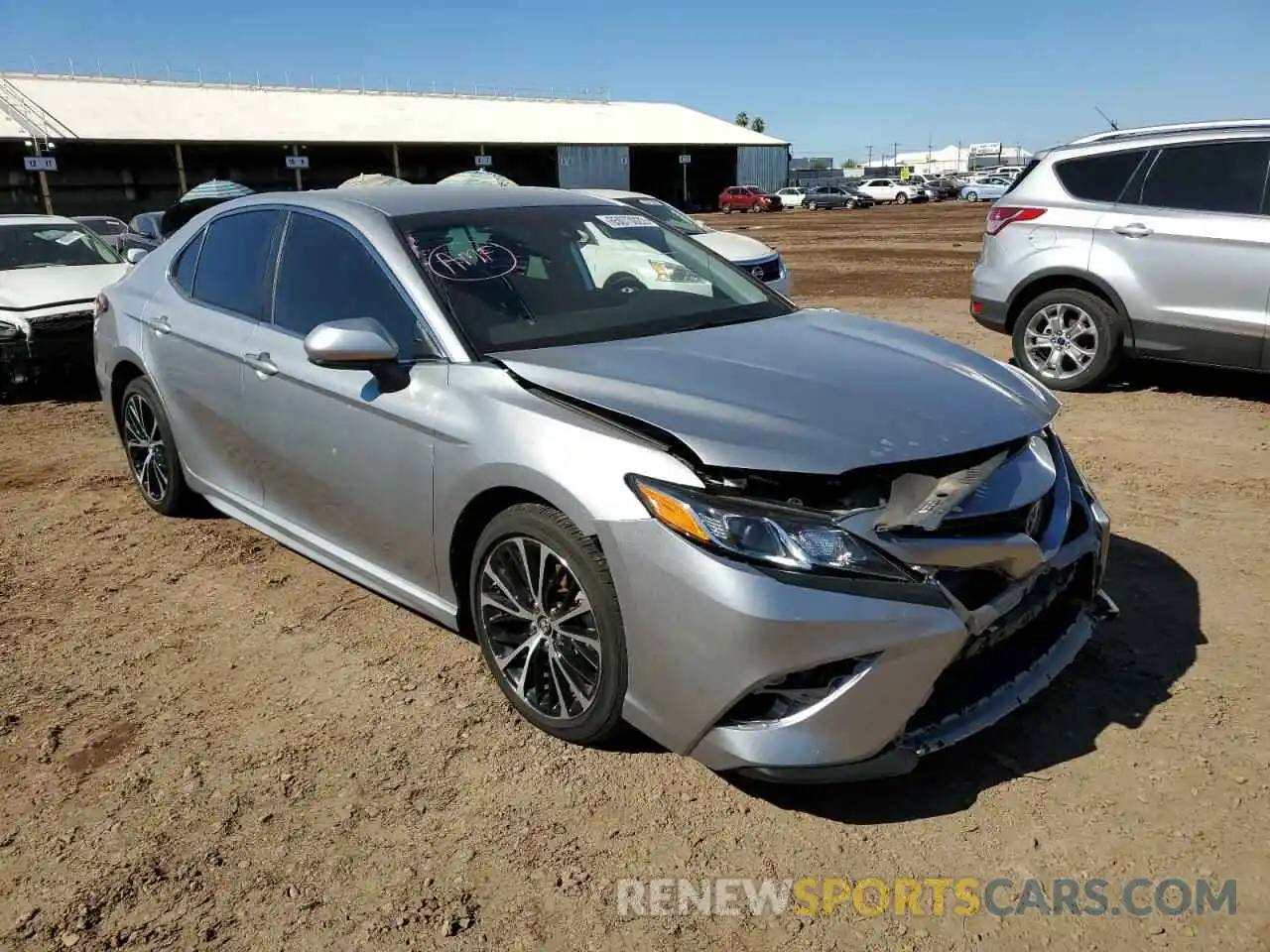 1 Photograph of a damaged car 4T1B11HK9KU201601 TOYOTA CAMRY 2019