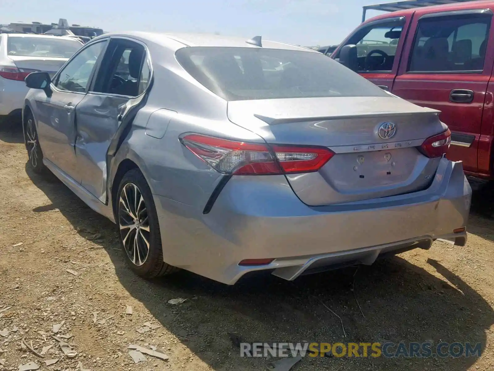 3 Photograph of a damaged car 4T1B11HK9KU201808 TOYOTA CAMRY 2019