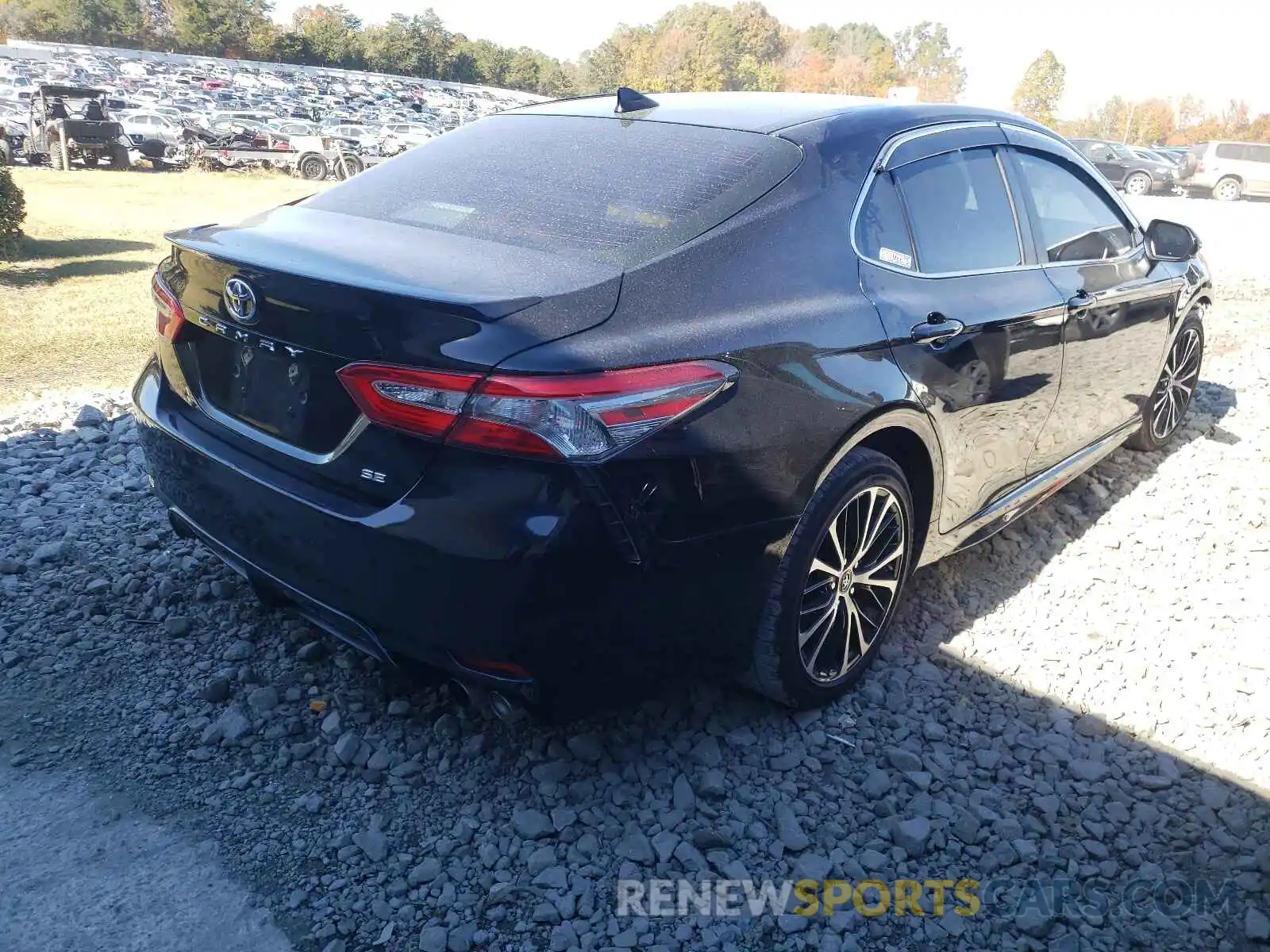 4 Photograph of a damaged car 4T1B11HK9KU203025 TOYOTA CAMRY 2019