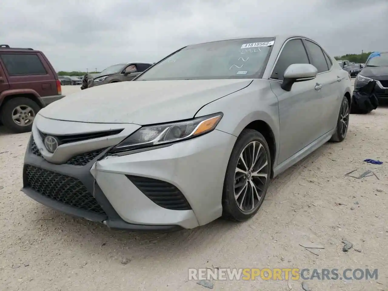 2 Photograph of a damaged car 4T1B11HK9KU203459 TOYOTA CAMRY 2019