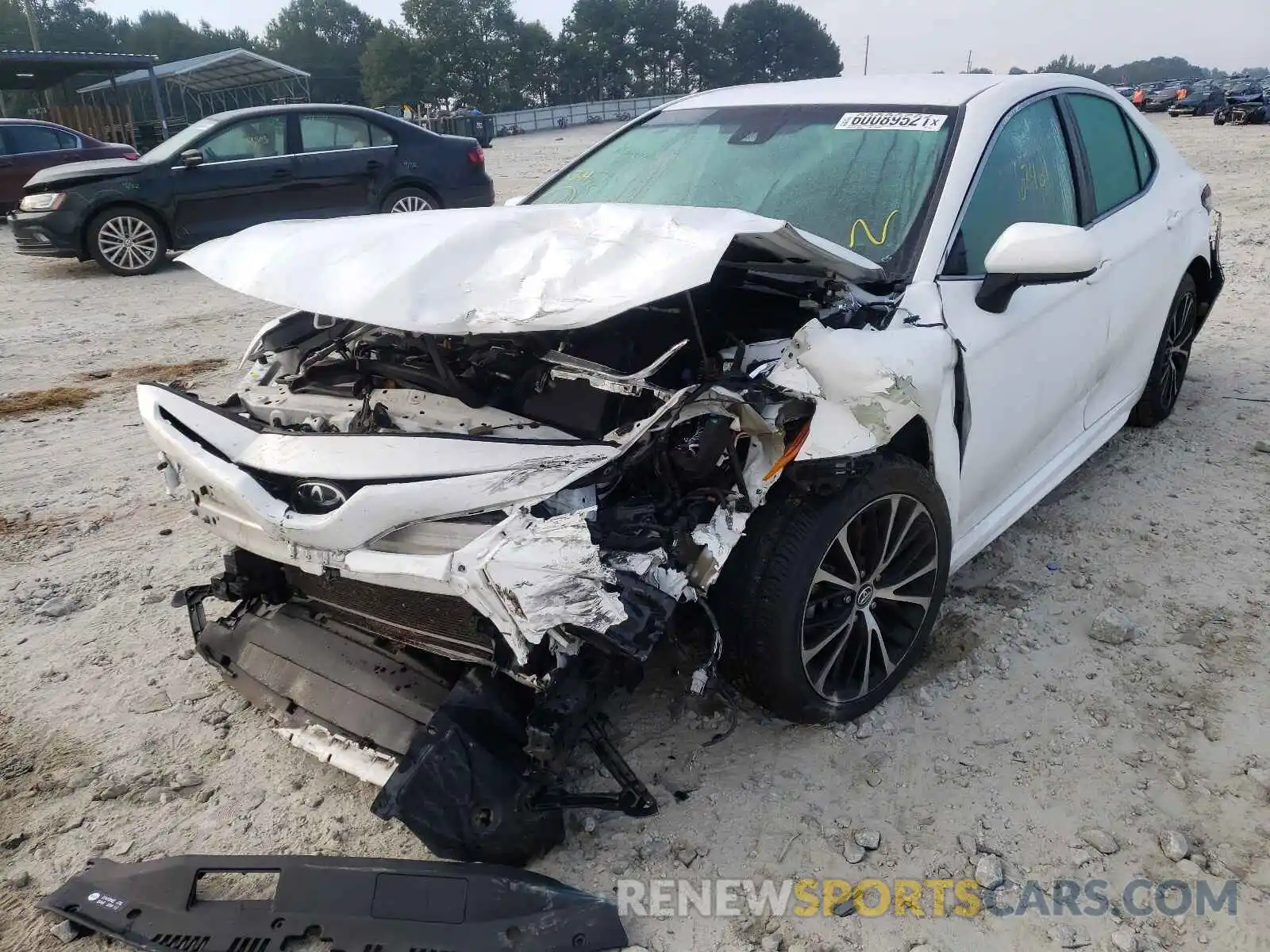 2 Photograph of a damaged car 4T1B11HK9KU204367 TOYOTA CAMRY 2019