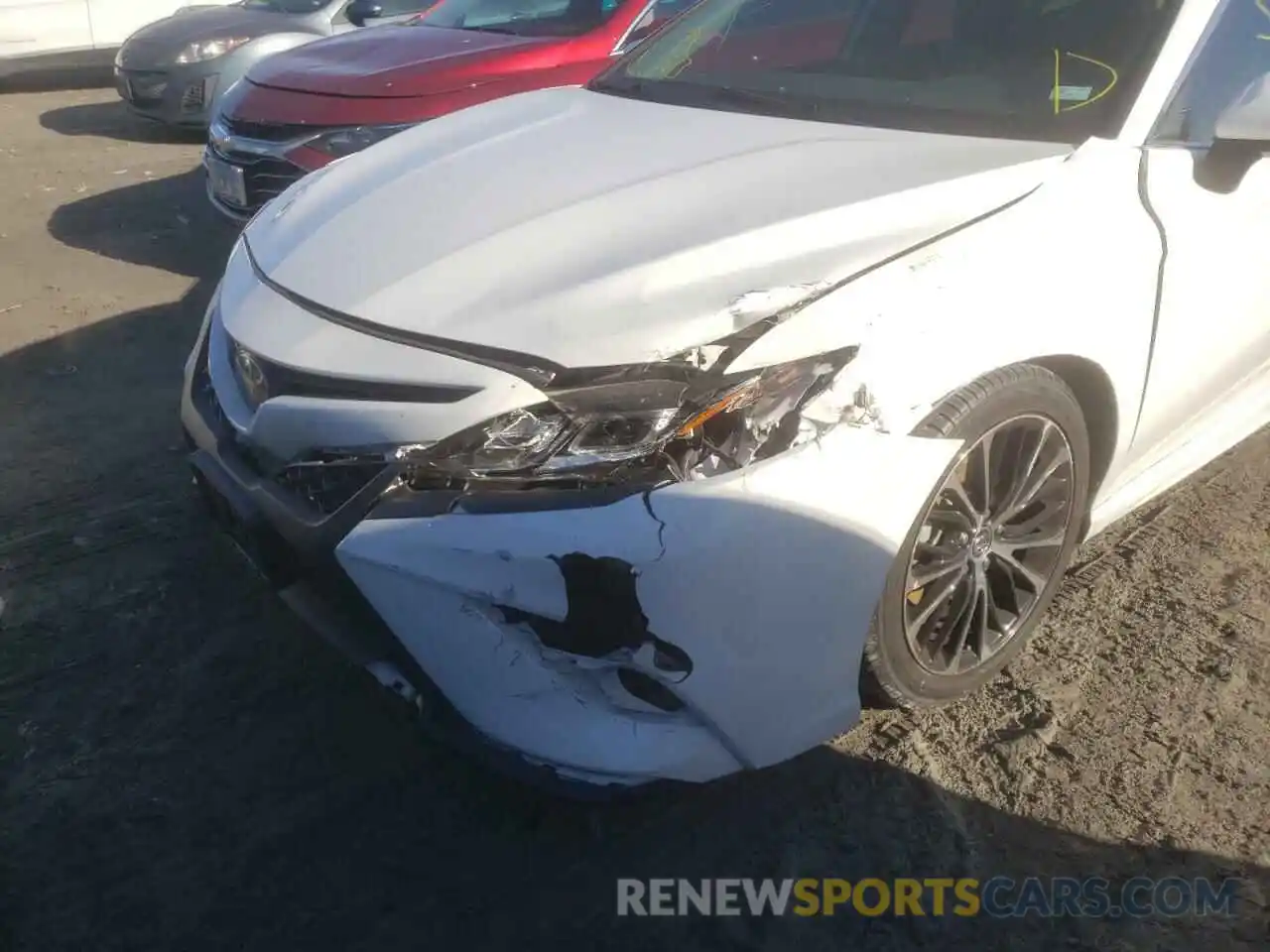 9 Photograph of a damaged car 4T1B11HK9KU204739 TOYOTA CAMRY 2019