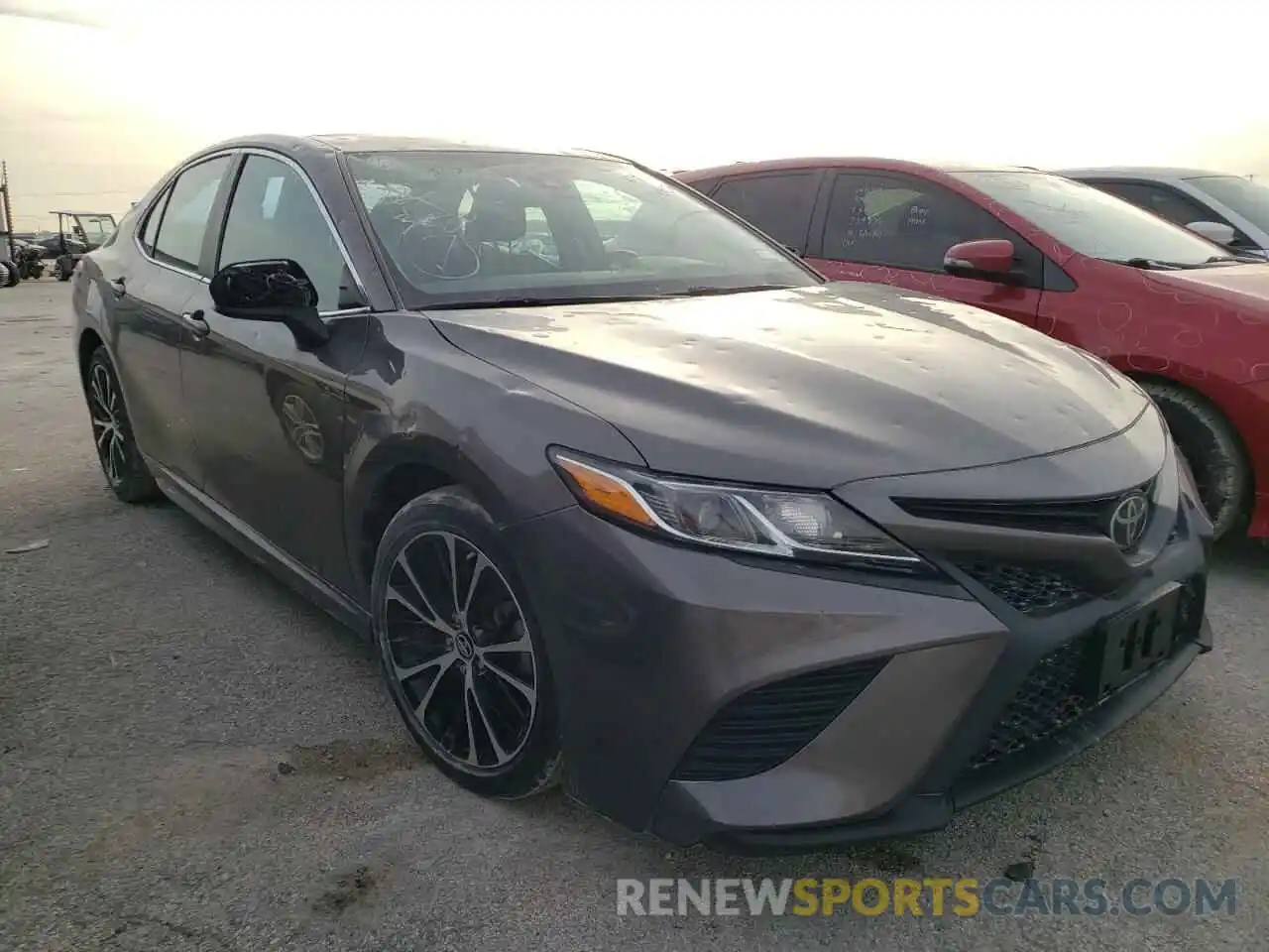 1 Photograph of a damaged car 4T1B11HK9KU205163 TOYOTA CAMRY 2019