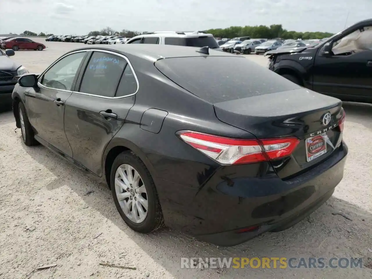 3 Photograph of a damaged car 4T1B11HK9KU205647 TOYOTA CAMRY 2019