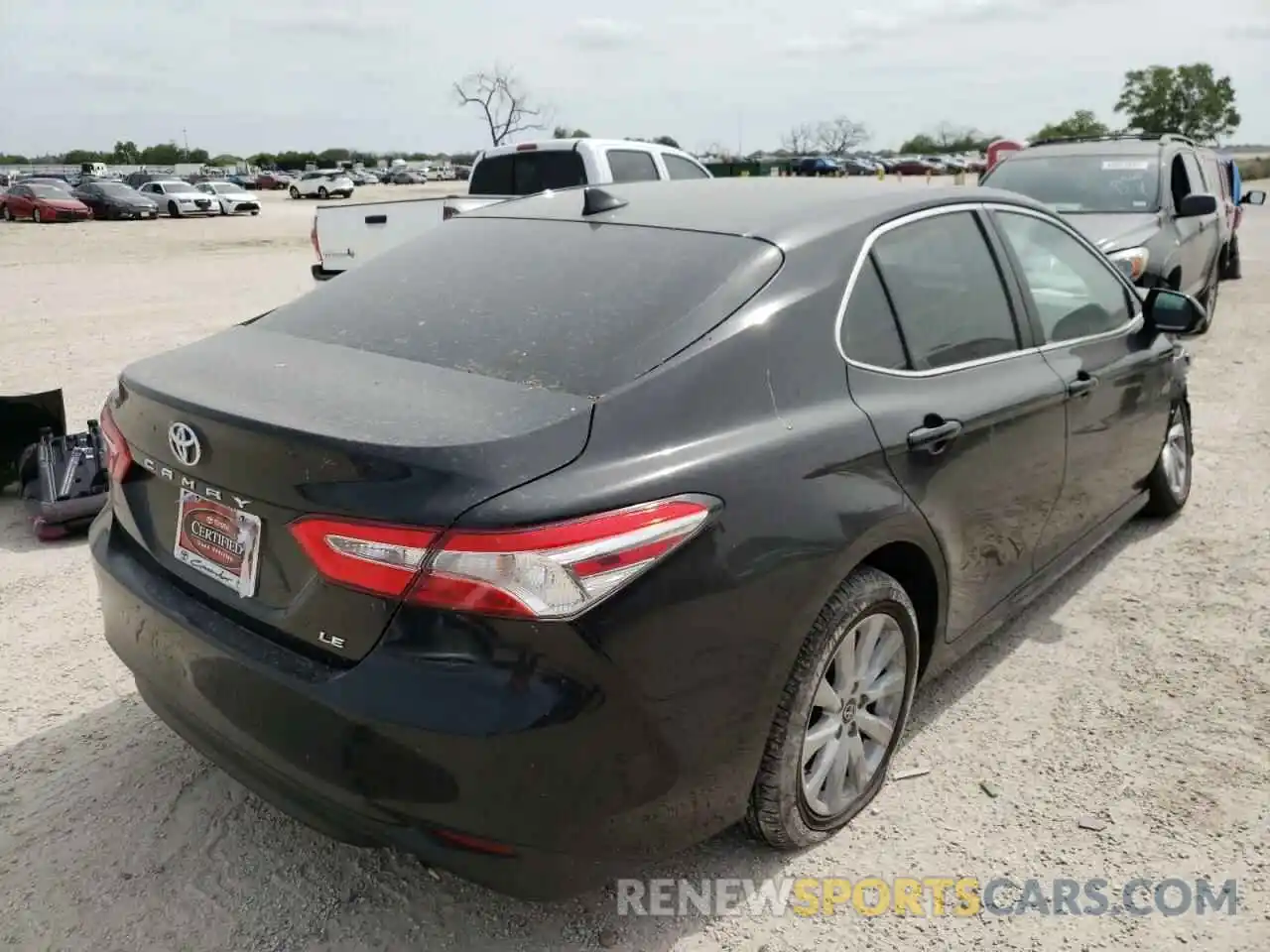 4 Photograph of a damaged car 4T1B11HK9KU205647 TOYOTA CAMRY 2019