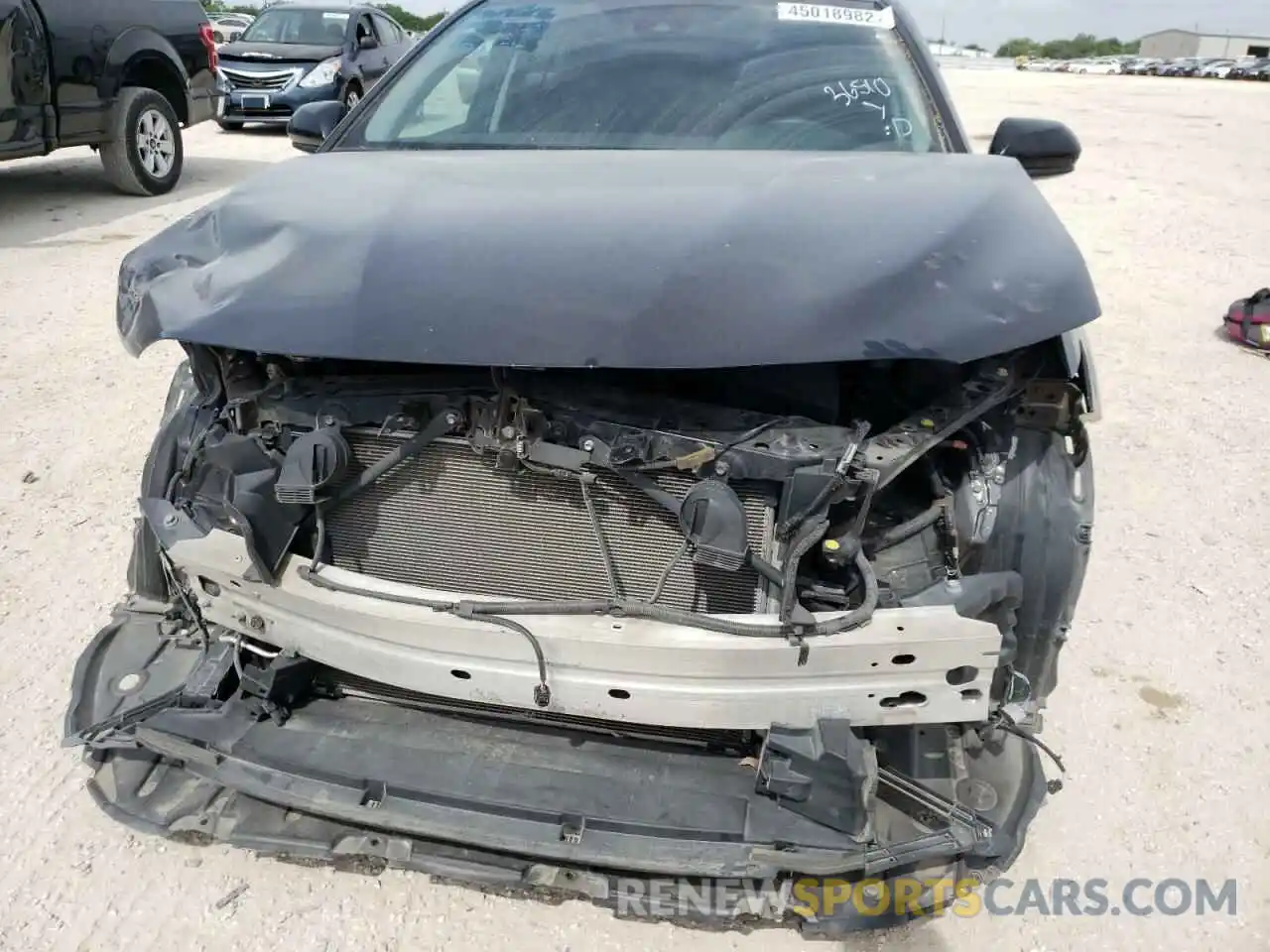 9 Photograph of a damaged car 4T1B11HK9KU205647 TOYOTA CAMRY 2019