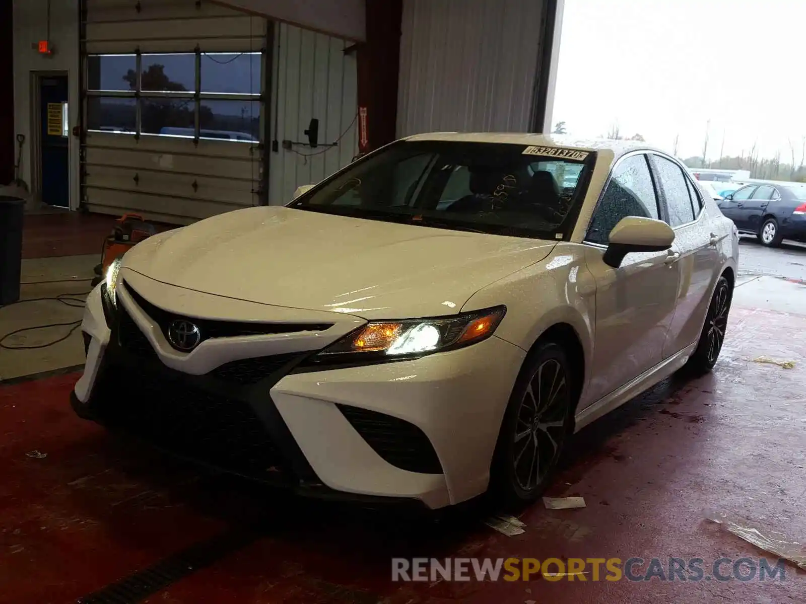 2 Photograph of a damaged car 4T1B11HK9KU205860 TOYOTA CAMRY 2019