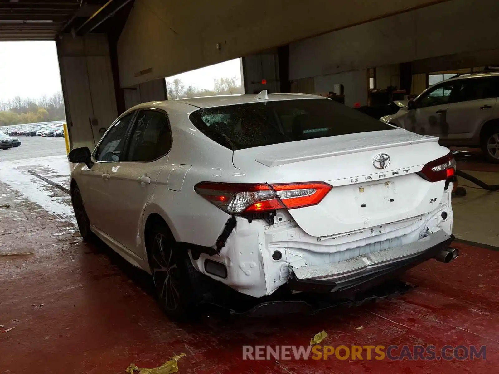 3 Photograph of a damaged car 4T1B11HK9KU205860 TOYOTA CAMRY 2019