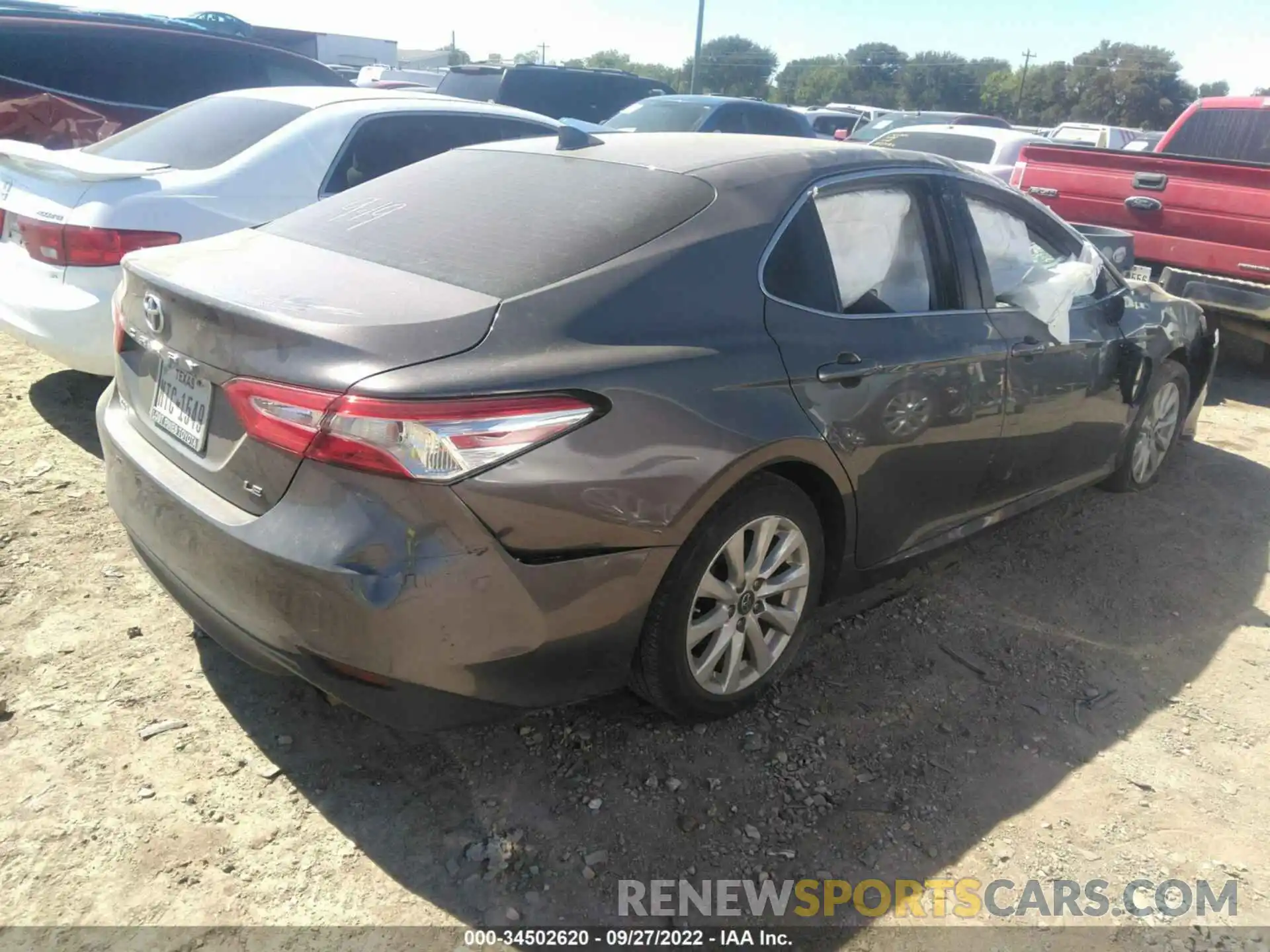 4 Photograph of a damaged car 4T1B11HK9KU206944 TOYOTA CAMRY 2019