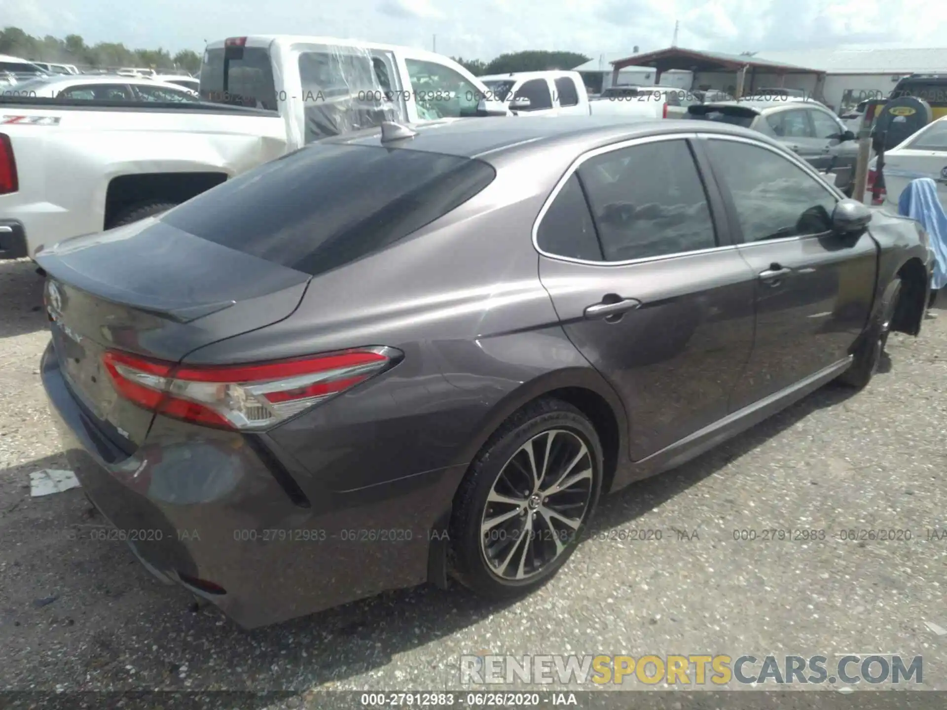 4 Photograph of a damaged car 4T1B11HK9KU208760 TOYOTA CAMRY 2019