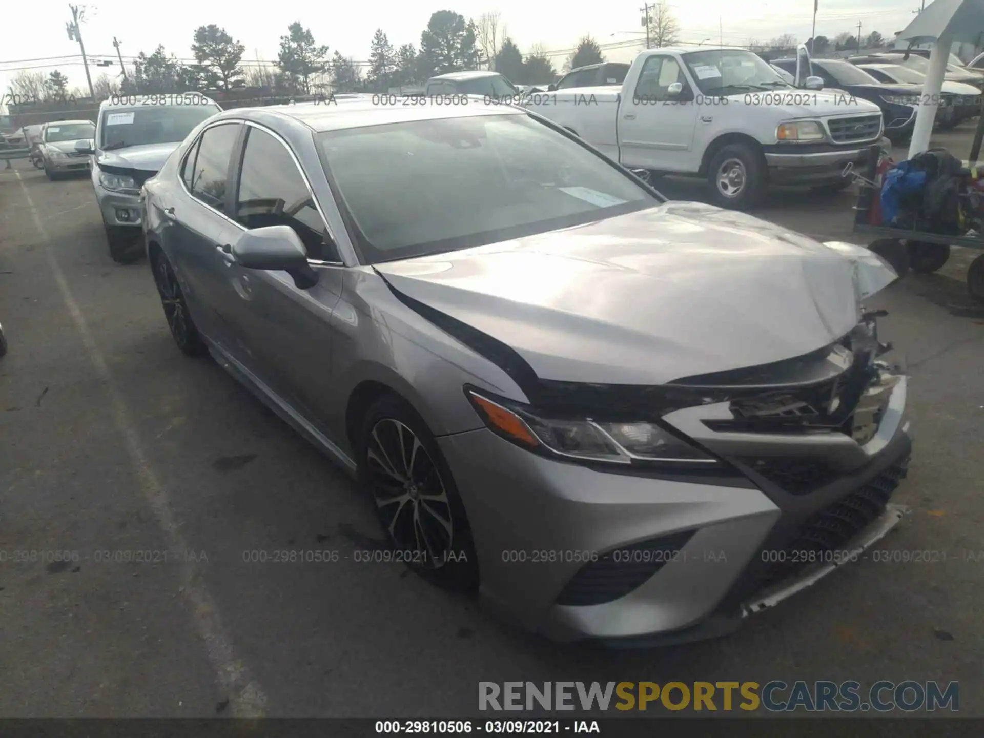 1 Photograph of a damaged car 4T1B11HK9KU208872 TOYOTA CAMRY 2019