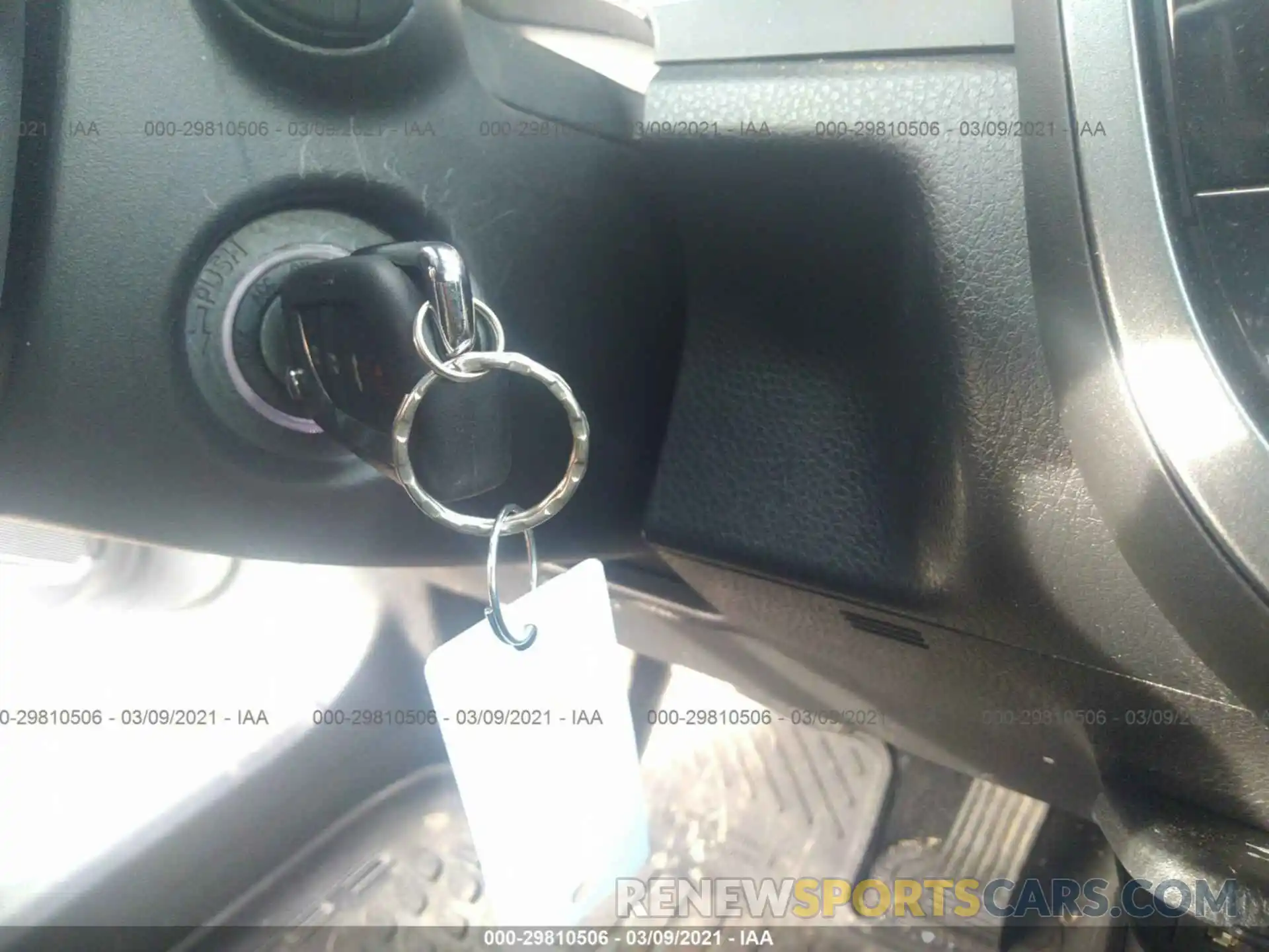 11 Photograph of a damaged car 4T1B11HK9KU208872 TOYOTA CAMRY 2019