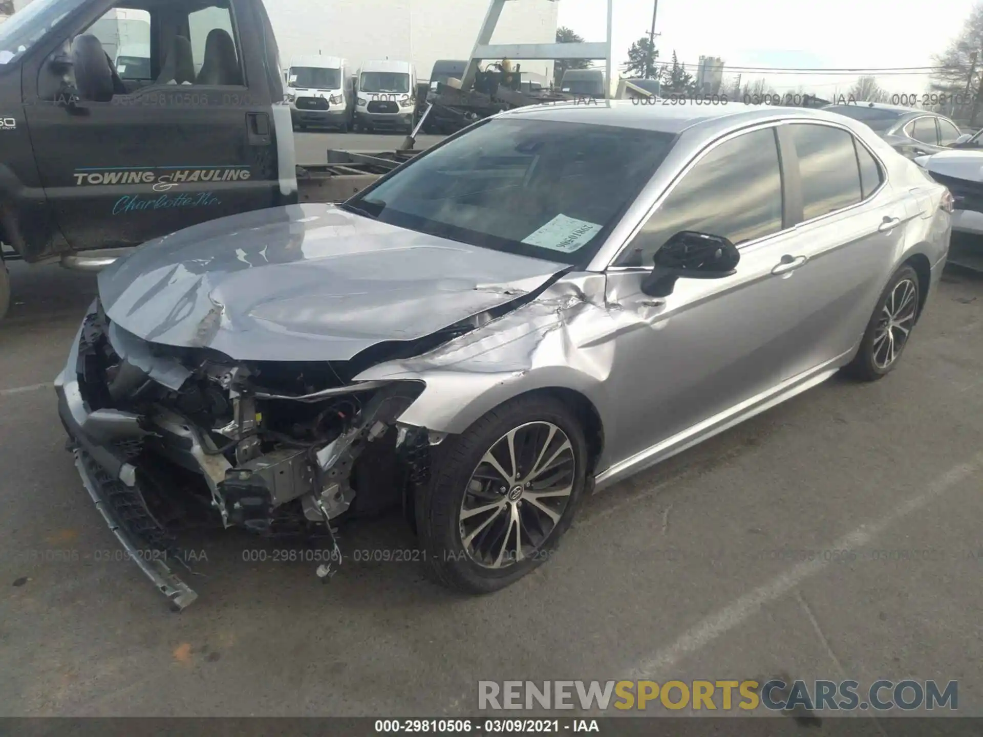 2 Photograph of a damaged car 4T1B11HK9KU208872 TOYOTA CAMRY 2019