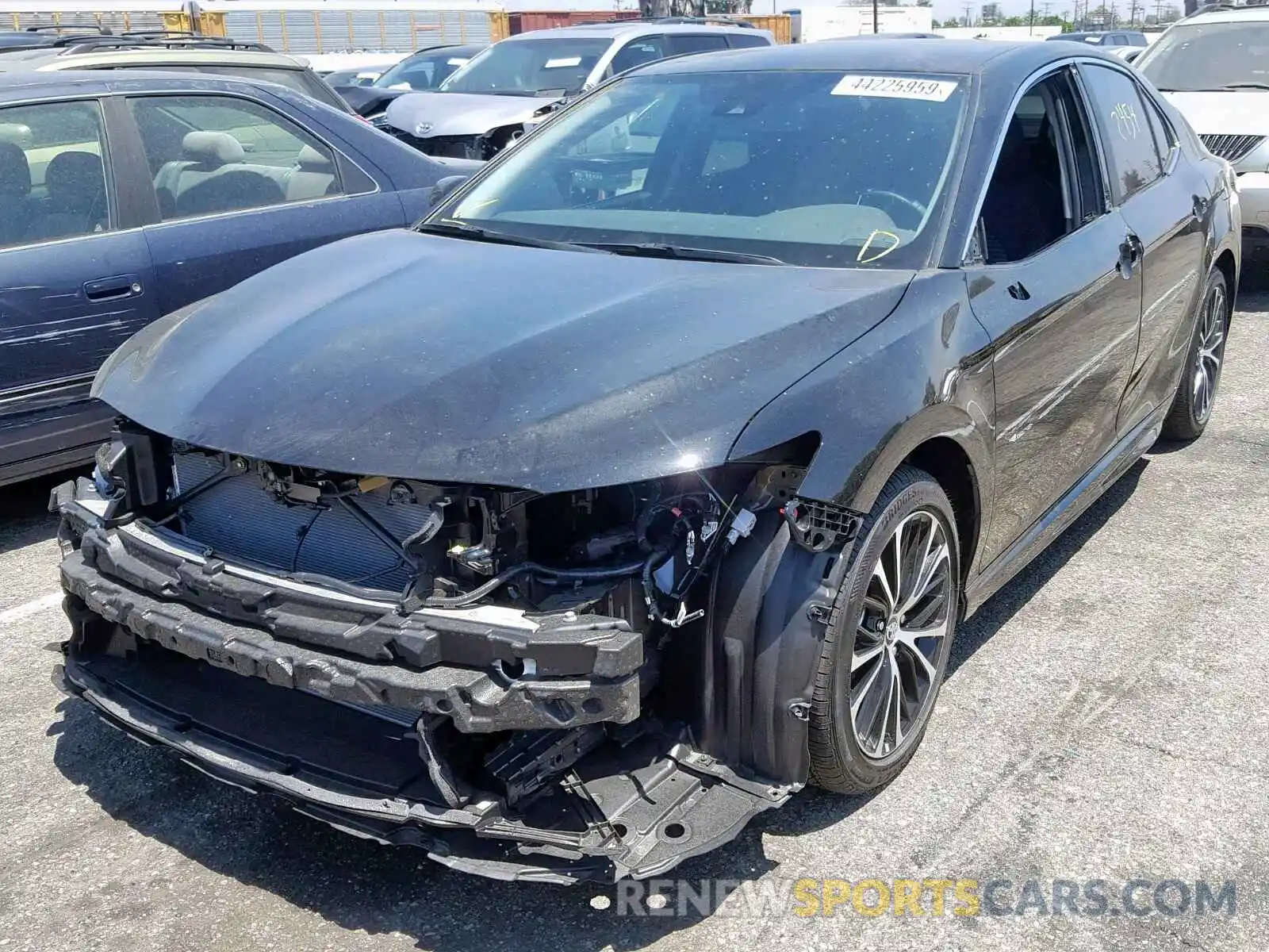 2 Photograph of a damaged car 4T1B11HK9KU209827 TOYOTA CAMRY 2019