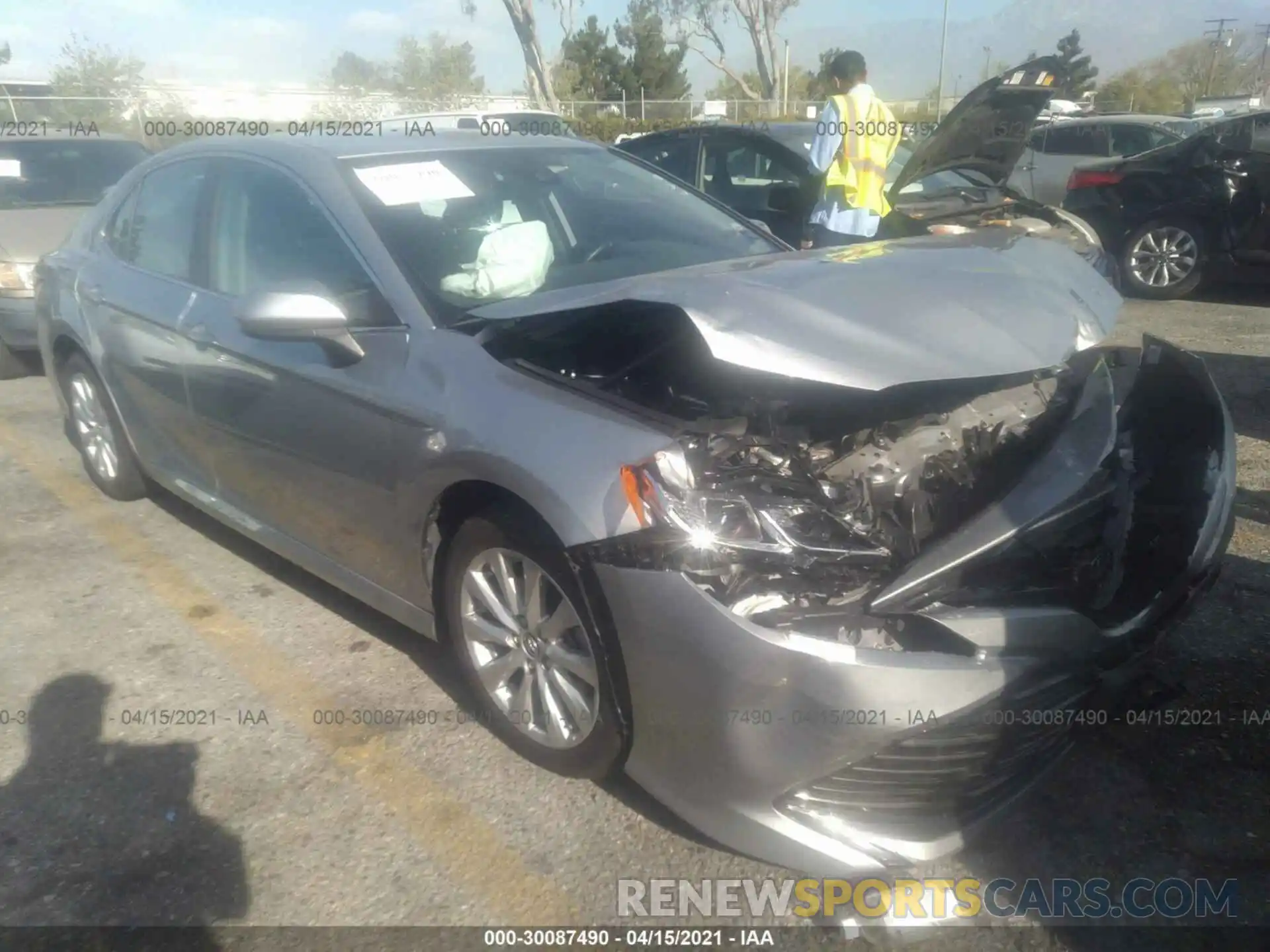 1 Photograph of a damaged car 4T1B11HK9KU209875 TOYOTA CAMRY 2019