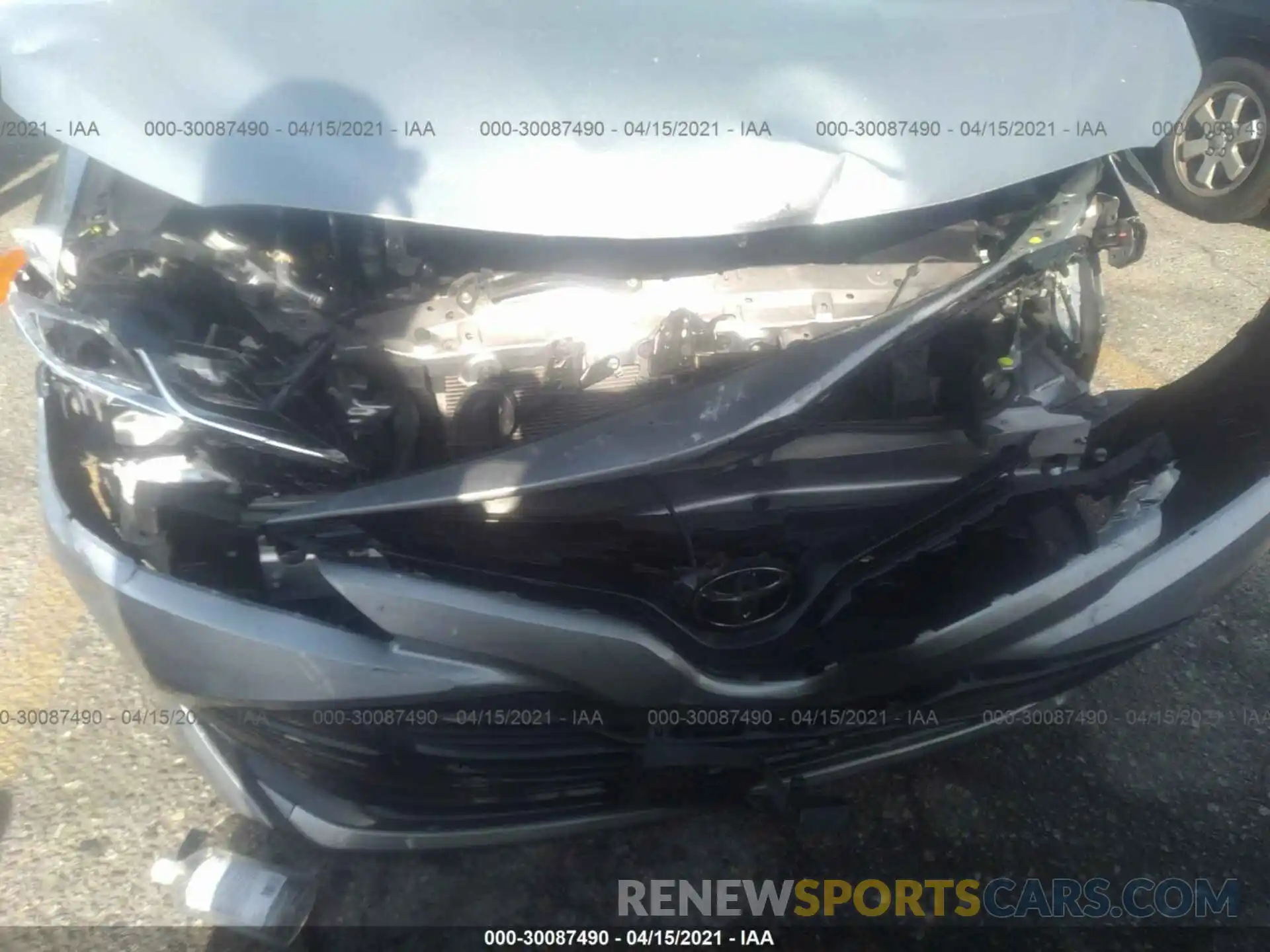 6 Photograph of a damaged car 4T1B11HK9KU209875 TOYOTA CAMRY 2019