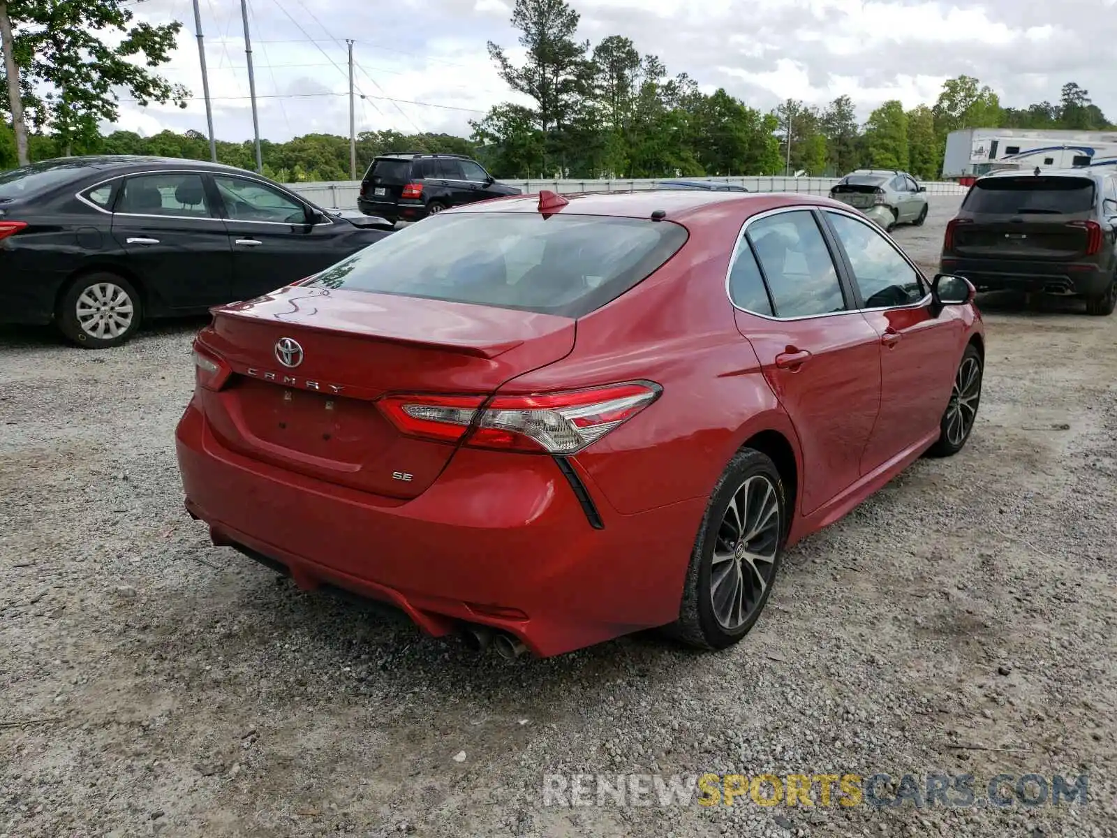 4 Photograph of a damaged car 4T1B11HK9KU210766 TOYOTA CAMRY 2019