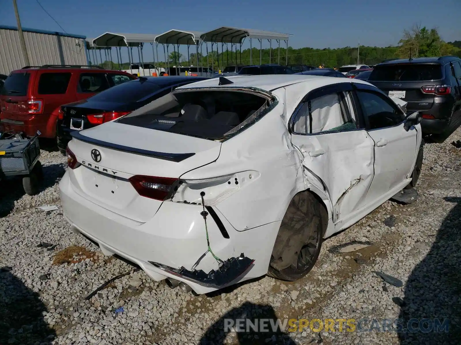 4 Photograph of a damaged car 4T1B11HK9KU211688 TOYOTA CAMRY 2019