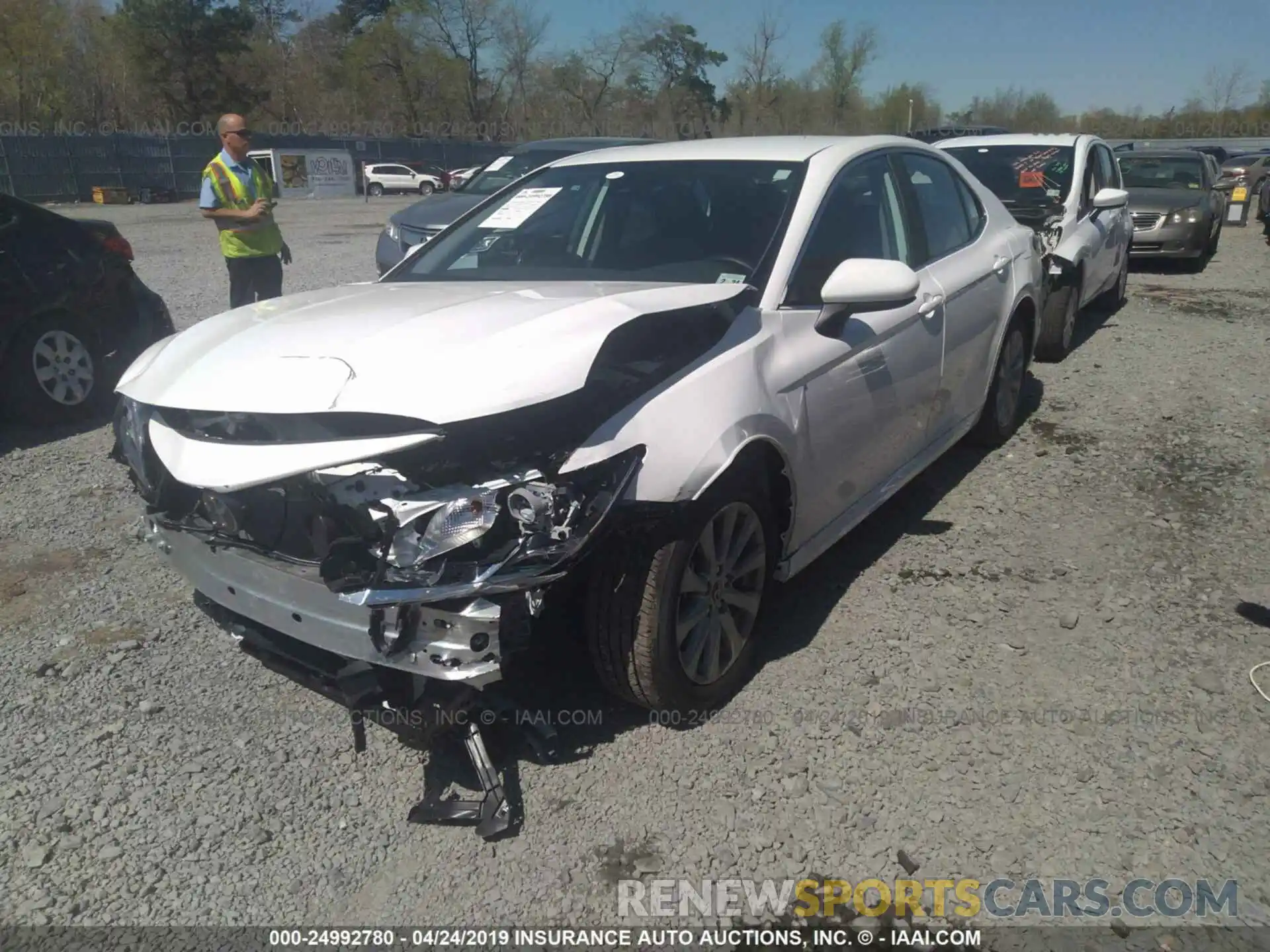 2 Photograph of a damaged car 4T1B11HK9KU211867 TOYOTA CAMRY 2019