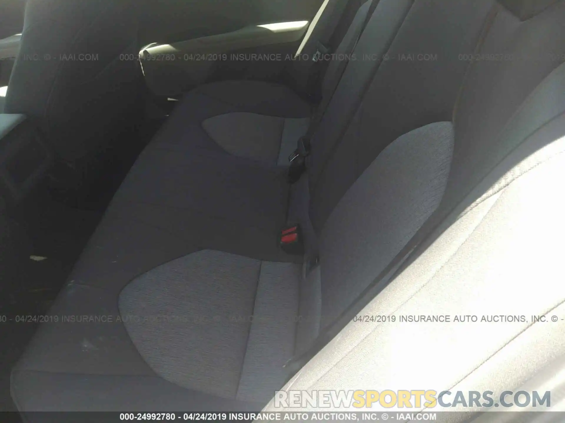 8 Photograph of a damaged car 4T1B11HK9KU211867 TOYOTA CAMRY 2019