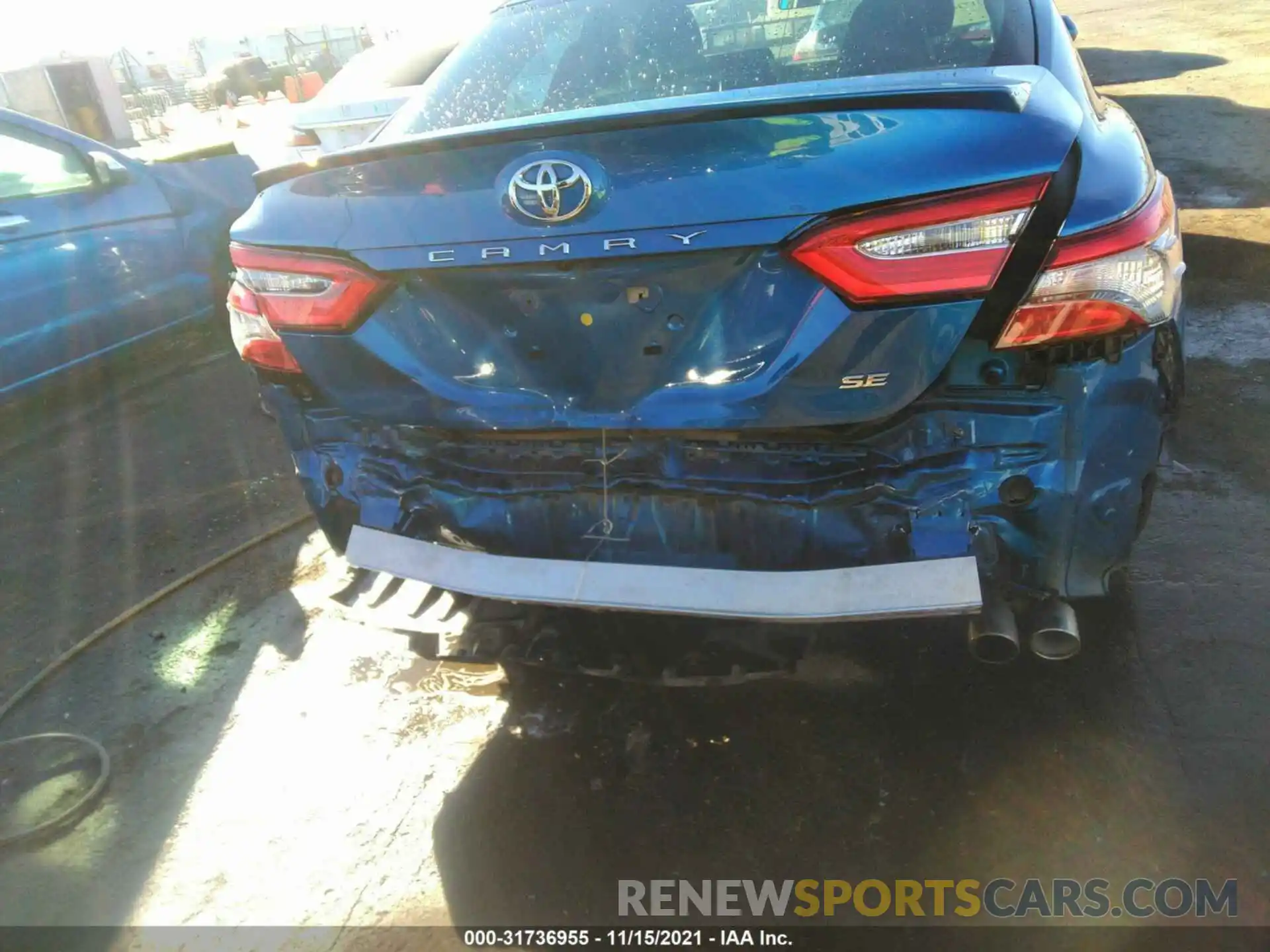 6 Photograph of a damaged car 4T1B11HK9KU212274 TOYOTA CAMRY 2019