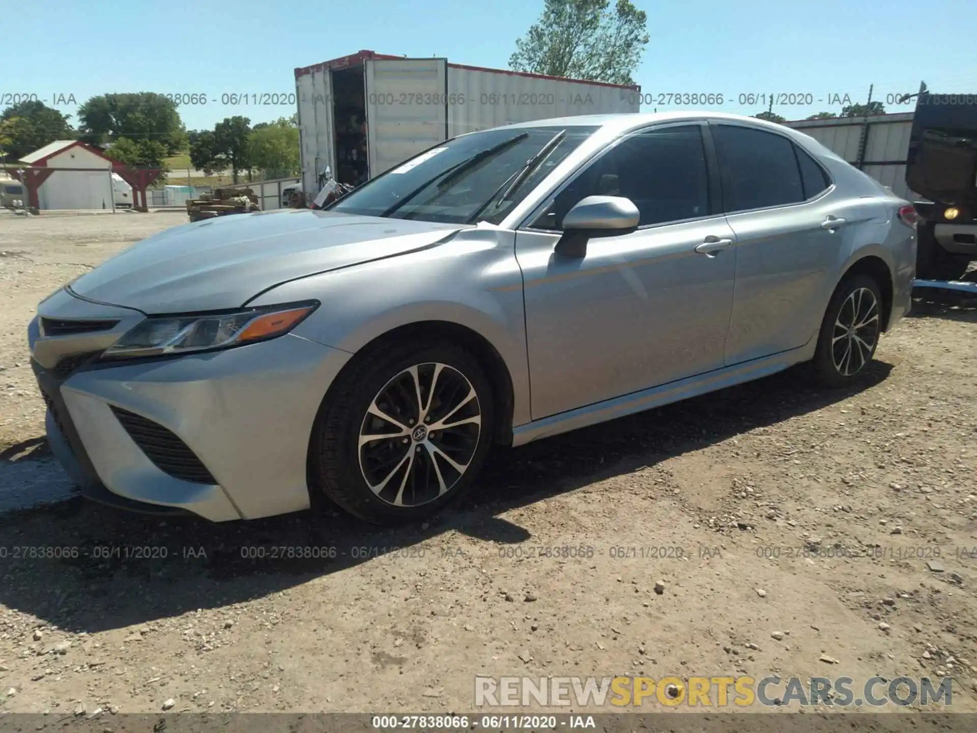 2 Photograph of a damaged car 4T1B11HK9KU212341 TOYOTA CAMRY 2019