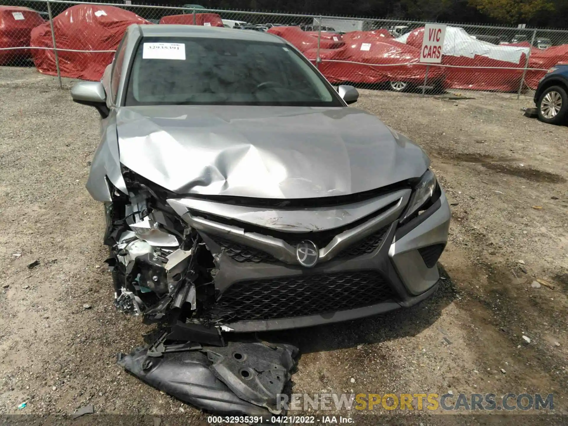 6 Photograph of a damaged car 4T1B11HK9KU214221 TOYOTA CAMRY 2019