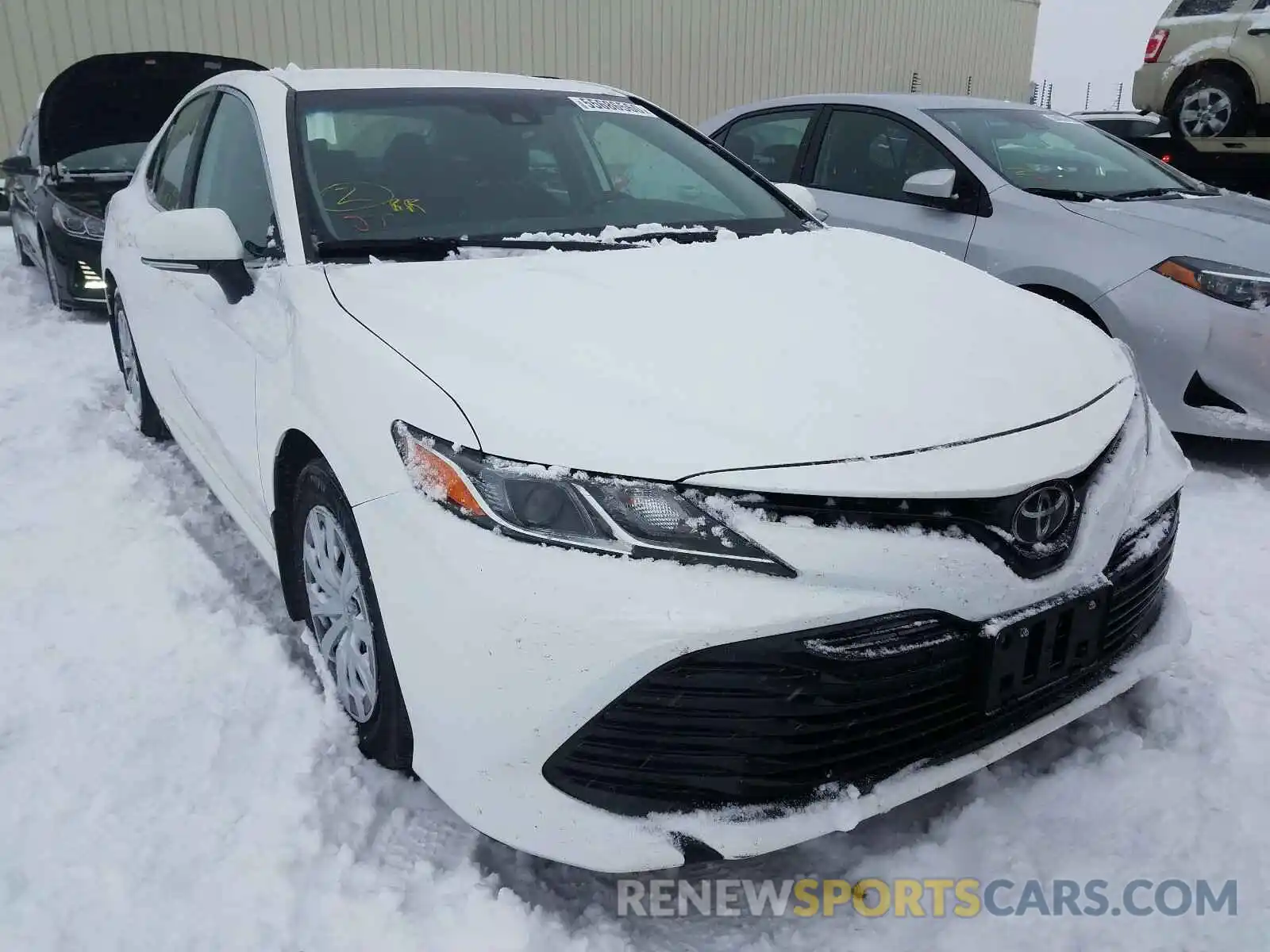 1 Photograph of a damaged car 4T1B11HK9KU215241 TOYOTA CAMRY 2019