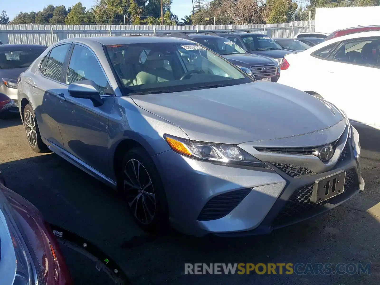 1 Photograph of a damaged car 4T1B11HK9KU215398 TOYOTA CAMRY 2019