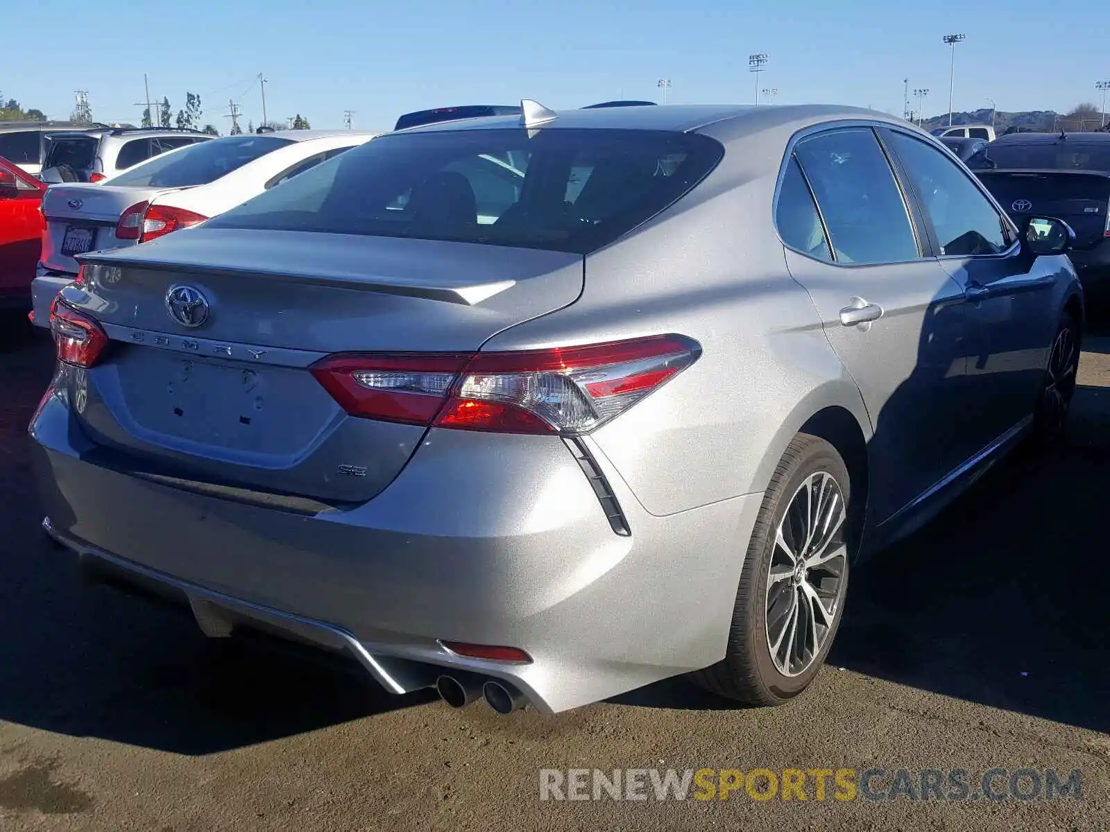 4 Photograph of a damaged car 4T1B11HK9KU215398 TOYOTA CAMRY 2019