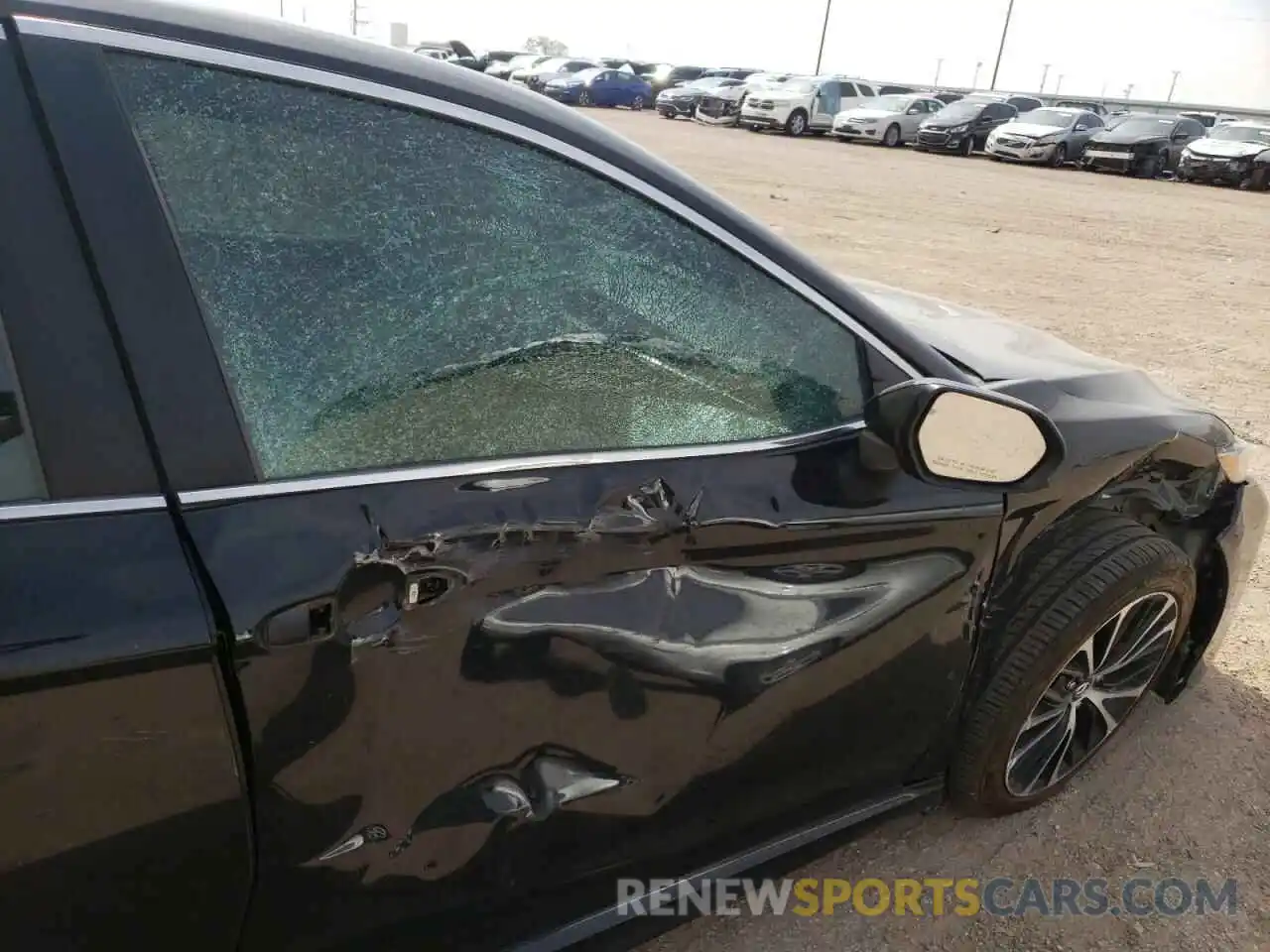 5 Photograph of a damaged car 4T1B11HK9KU215854 TOYOTA CAMRY 2019