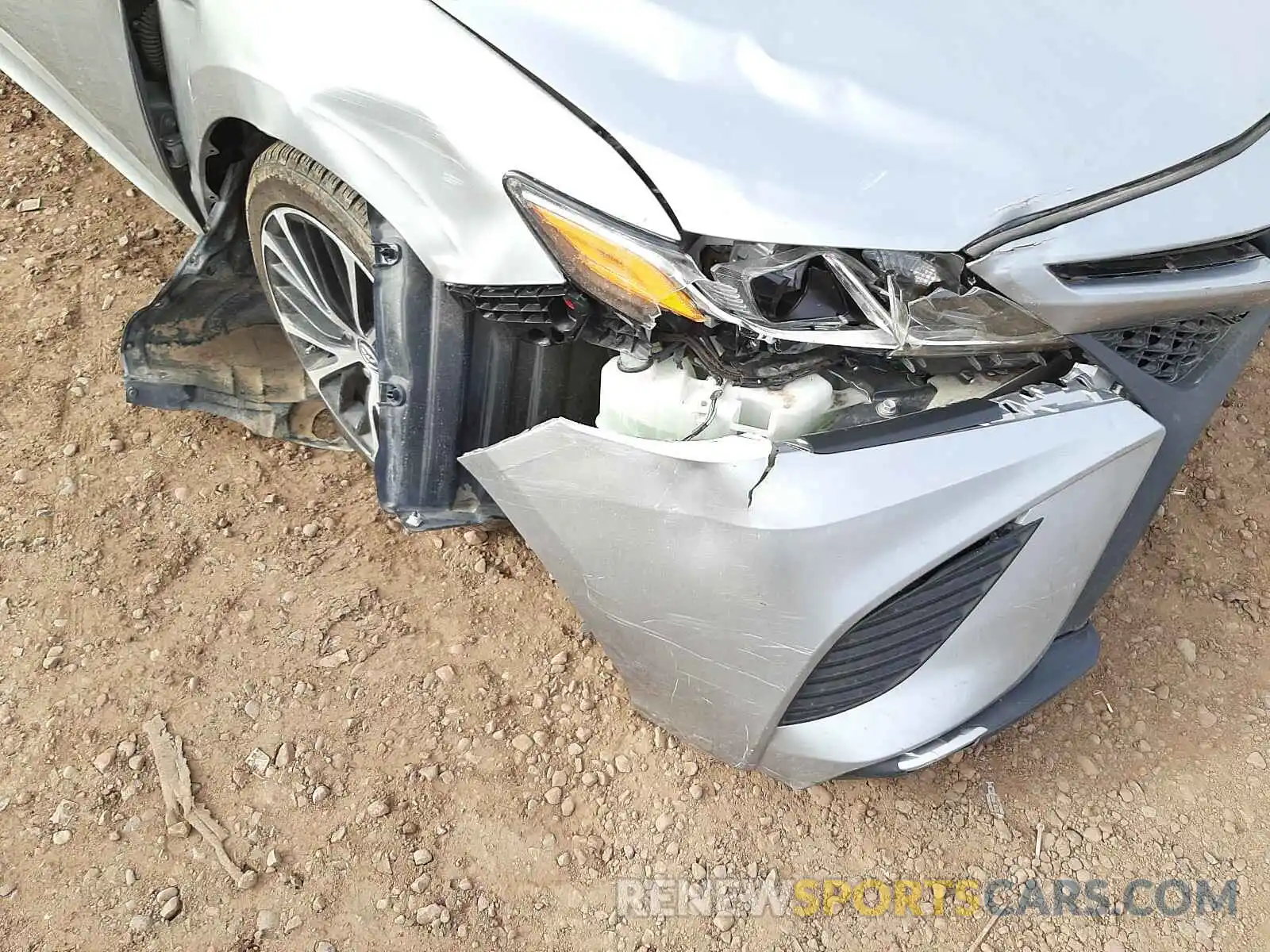 9 Фотография поврежденного автомобиля 4T1B11HK9KU216048 TOYOTA CAMRY 2019