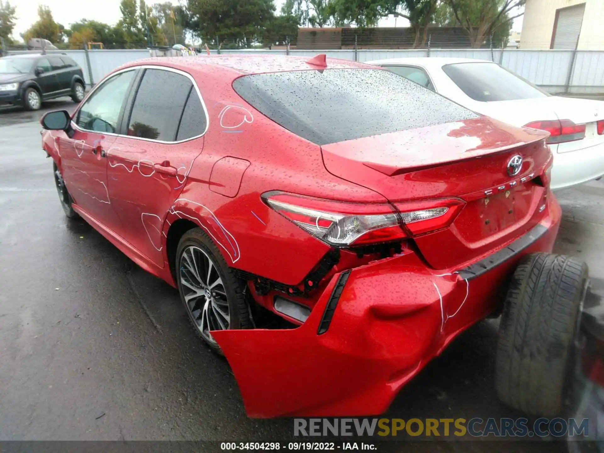 3 Photograph of a damaged car 4T1B11HK9KU216101 TOYOTA CAMRY 2019