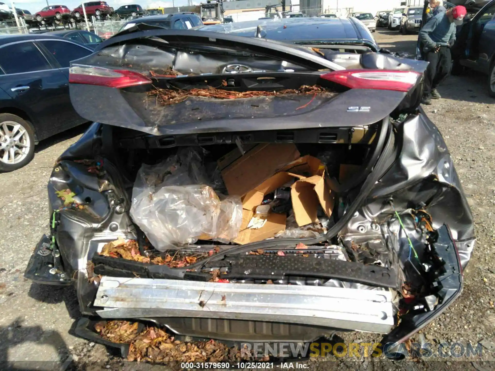 6 Photograph of a damaged car 4T1B11HK9KU216275 TOYOTA CAMRY 2019