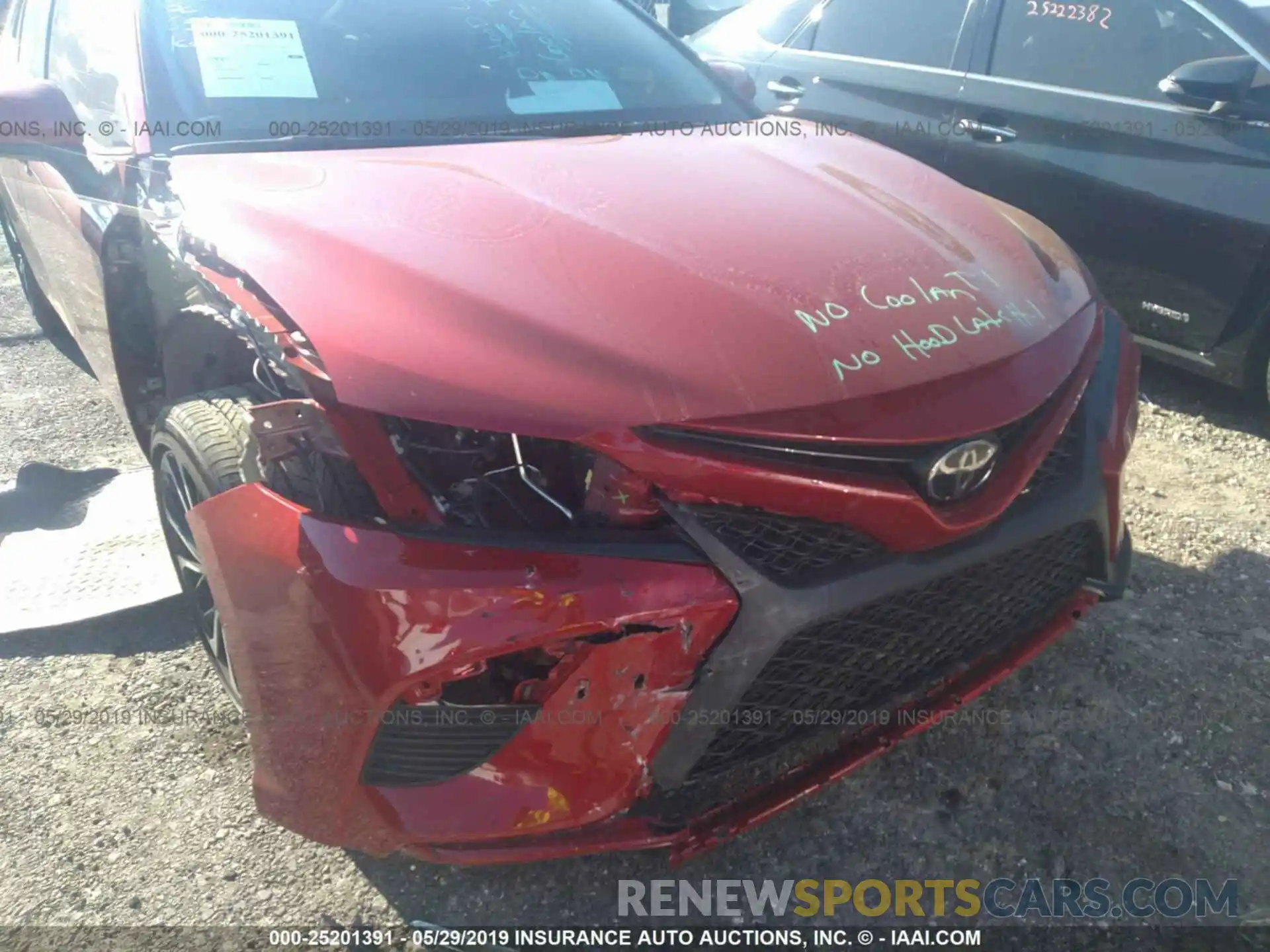 6 Photograph of a damaged car 4T1B11HK9KU216566 TOYOTA CAMRY 2019