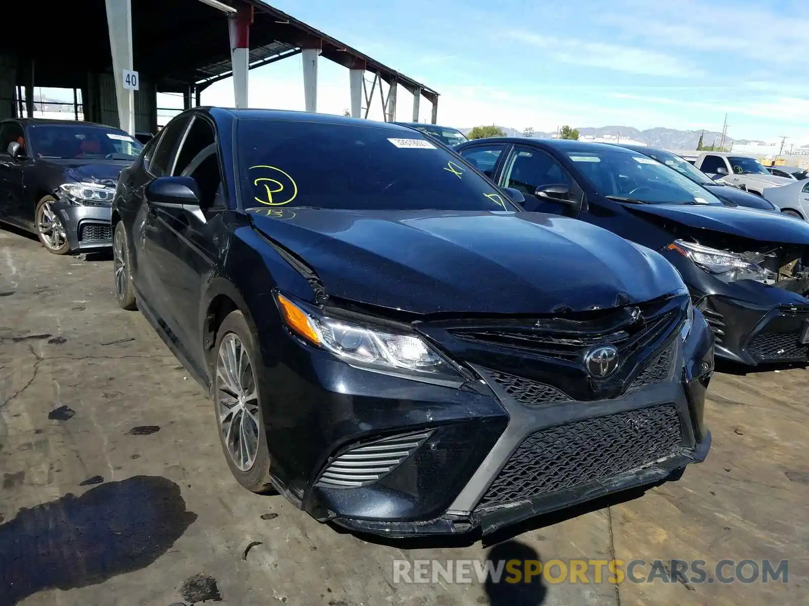 1 Photograph of a damaged car 4T1B11HK9KU216843 TOYOTA CAMRY 2019