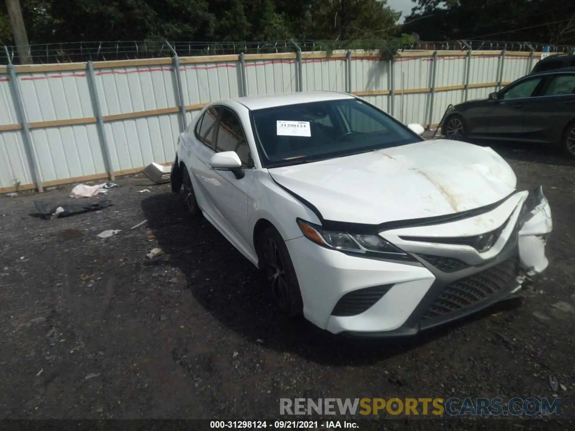 1 Photograph of a damaged car 4T1B11HK9KU217720 TOYOTA CAMRY 2019