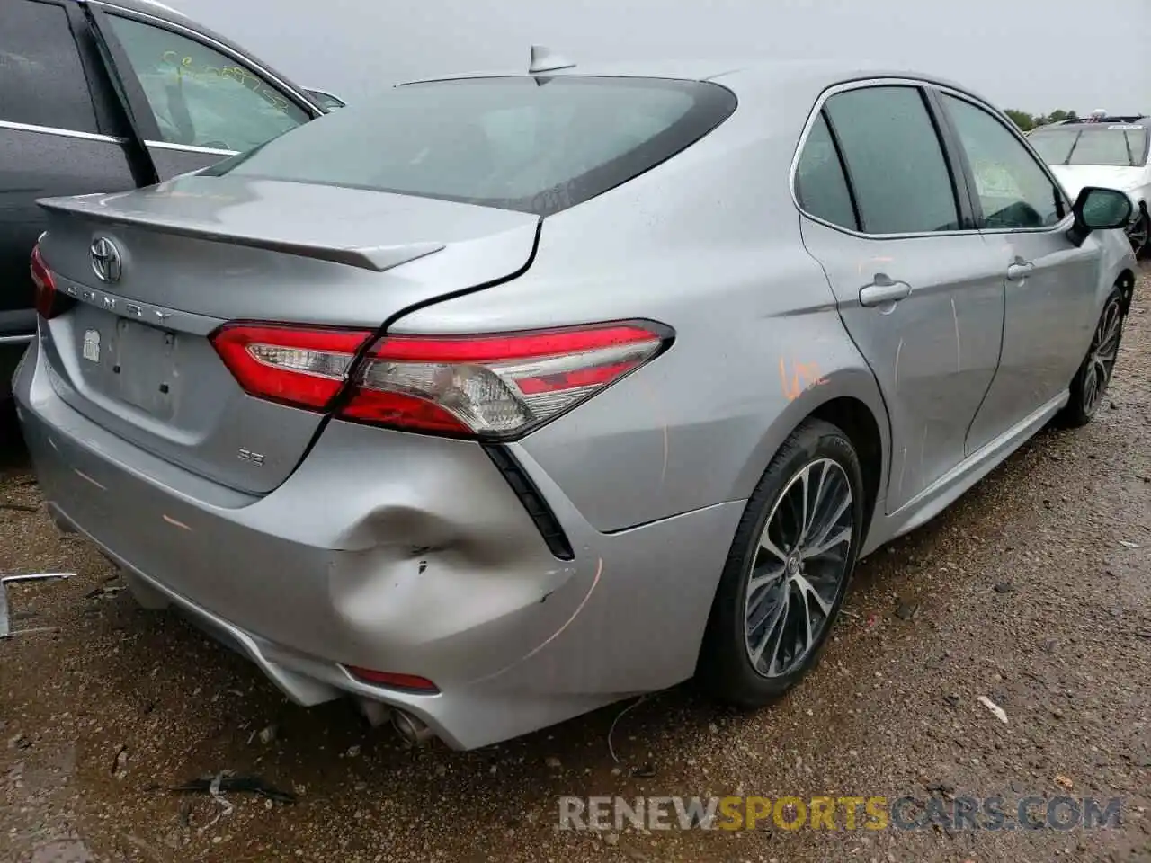 4 Photograph of a damaged car 4T1B11HK9KU217894 TOYOTA CAMRY 2019