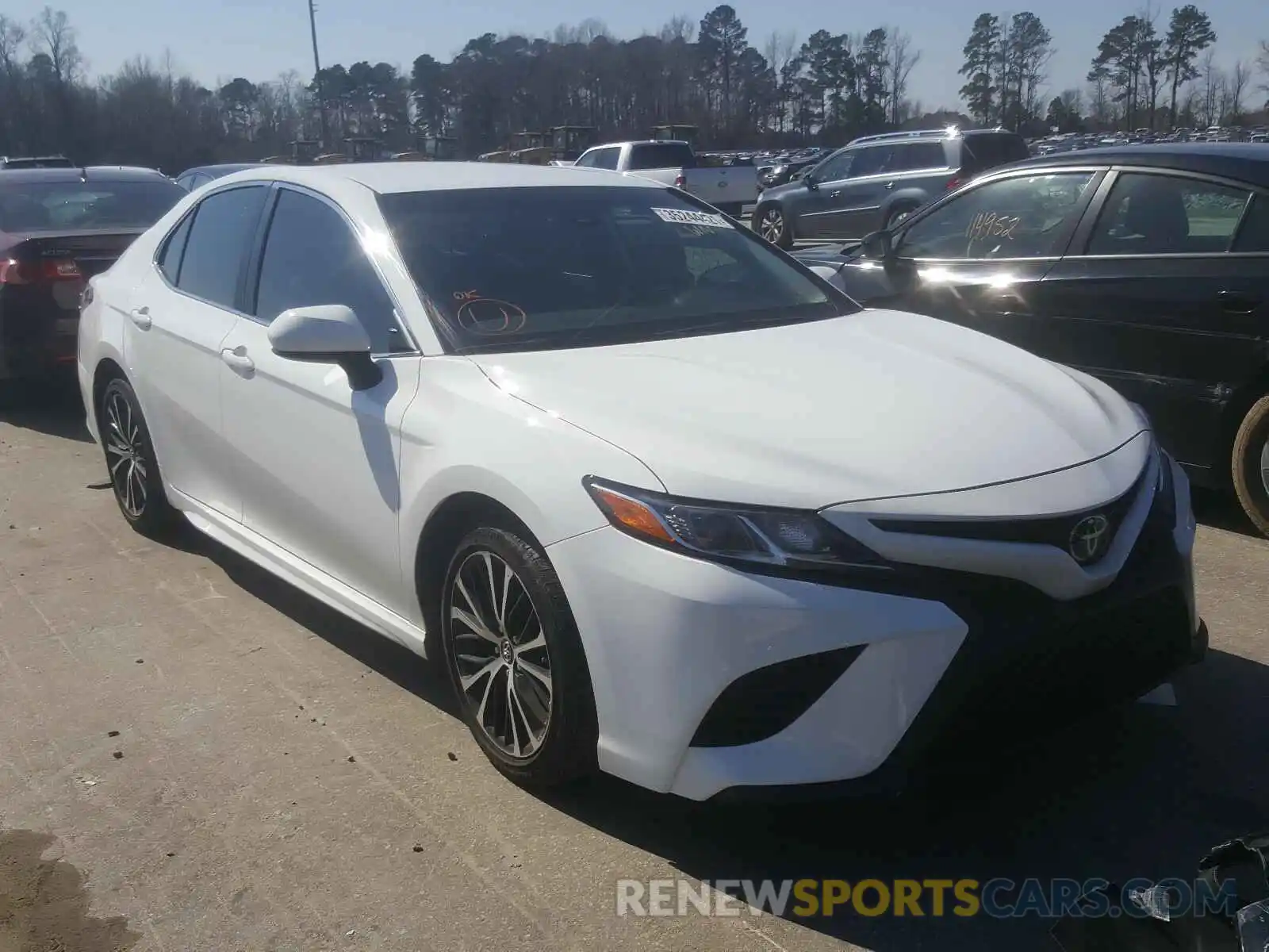 1 Photograph of a damaged car 4T1B11HK9KU220777 TOYOTA CAMRY 2019