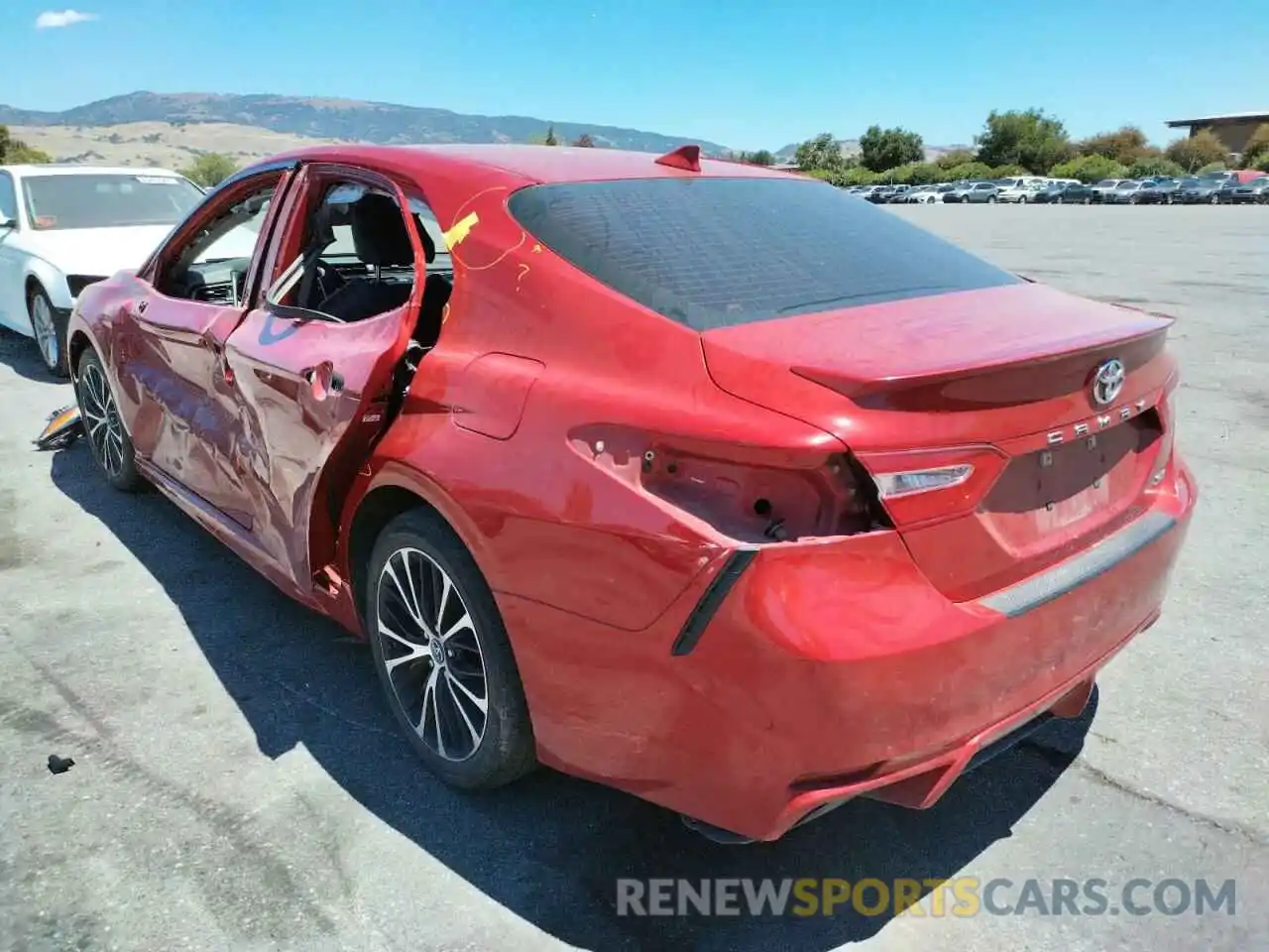 3 Photograph of a damaged car 4T1B11HK9KU222707 TOYOTA CAMRY 2019