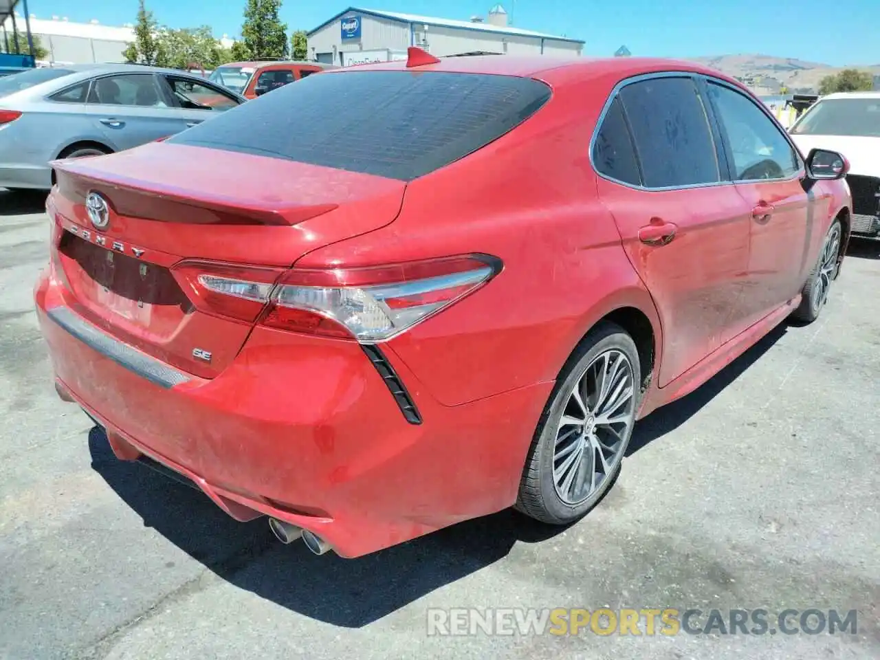 4 Фотография поврежденного автомобиля 4T1B11HK9KU222707 TOYOTA CAMRY 2019