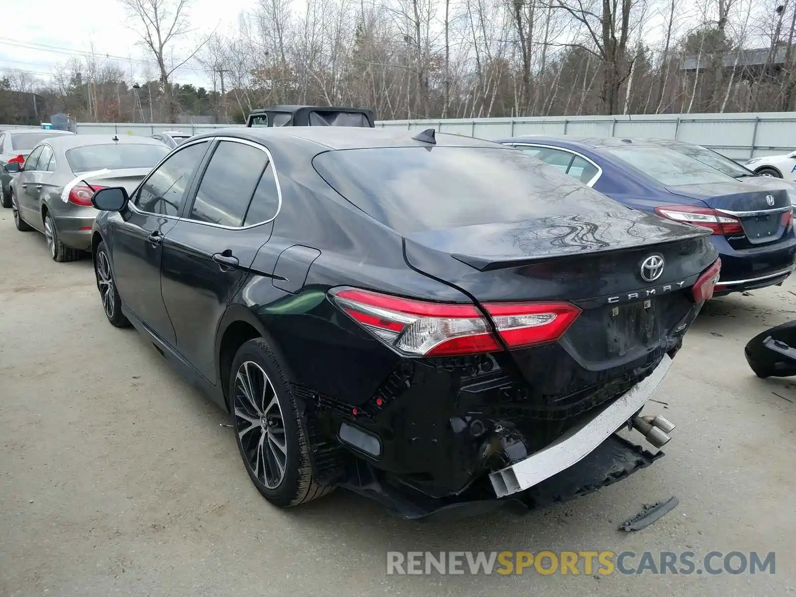 3 Photograph of a damaged car 4T1B11HK9KU223274 TOYOTA CAMRY 2019