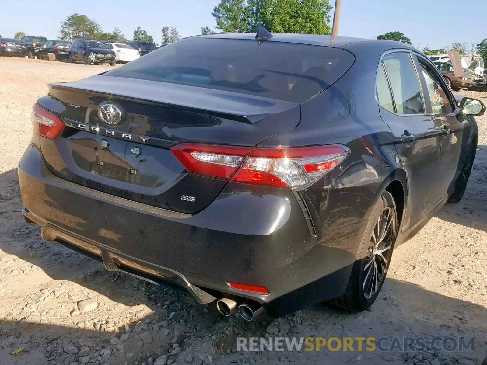 4 Photograph of a damaged car 4T1B11HK9KU226112 TOYOTA CAMRY 2019